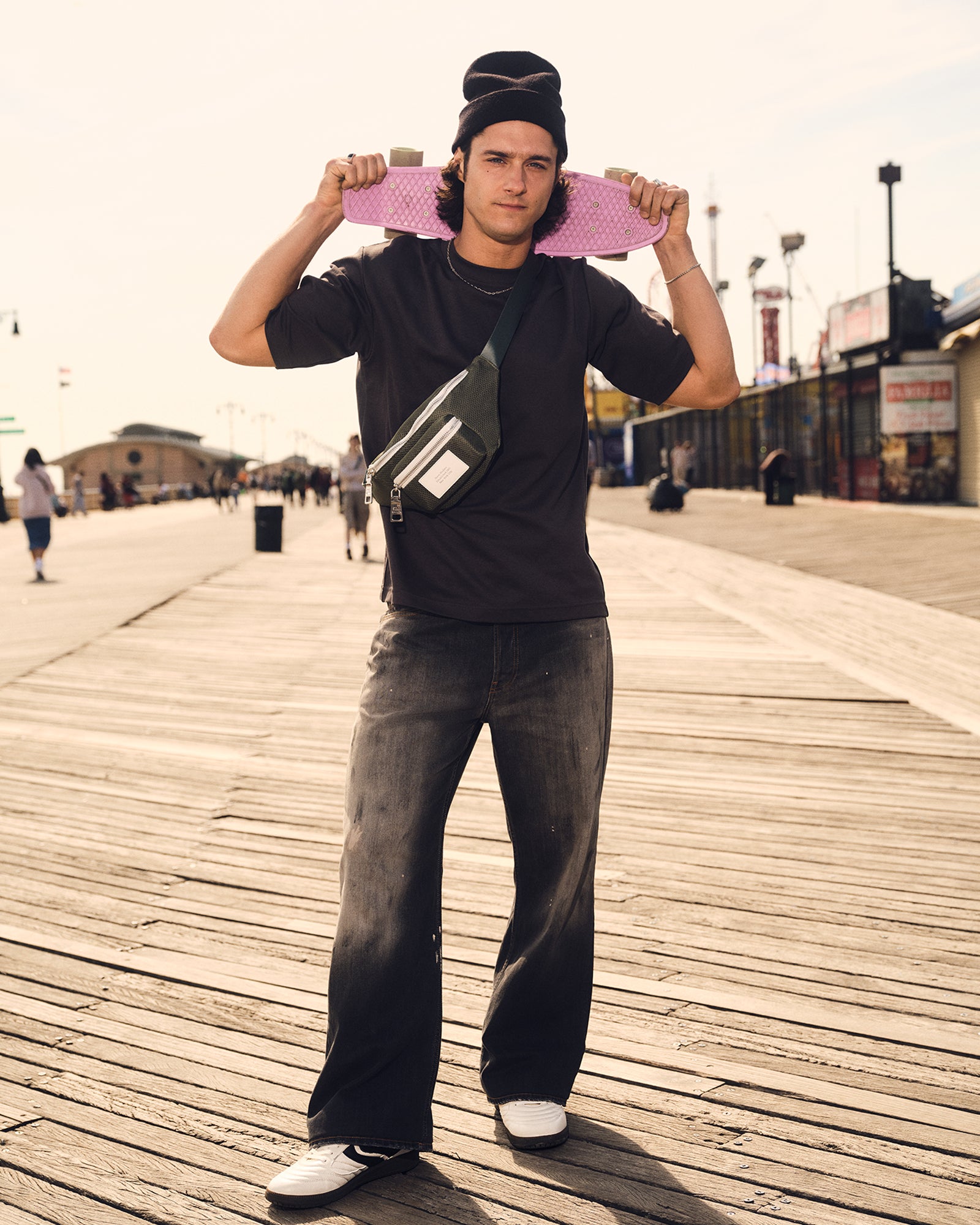 SM_2025_SUMMER_DOMESTIC_RETAIL_WHOLESALE_BOARDWALK_05_JANOS_a7512f79-b667-4de2-8646-aa98ddc25c1a-1.jpg