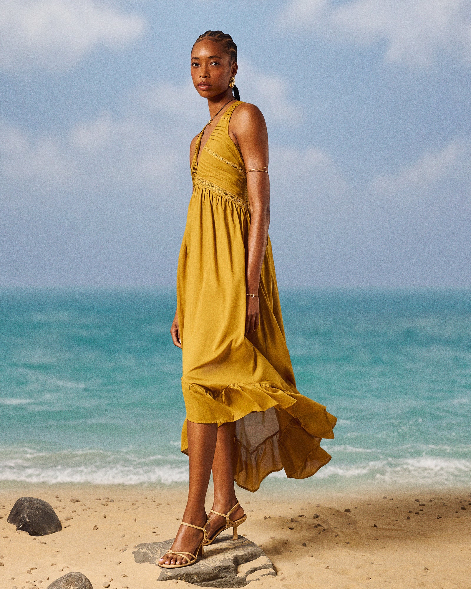 SM_2026_COASTAL-EDIT_DTC_10_SB14190_POSY_RAFFIA_0068.jpg