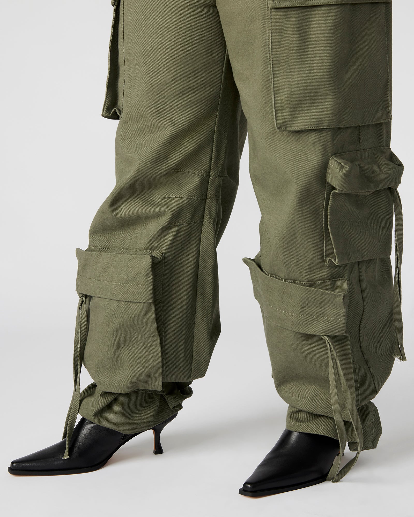 STEVEMADDEN_APPAREL_BN303733_OLIVE_0220.jpg