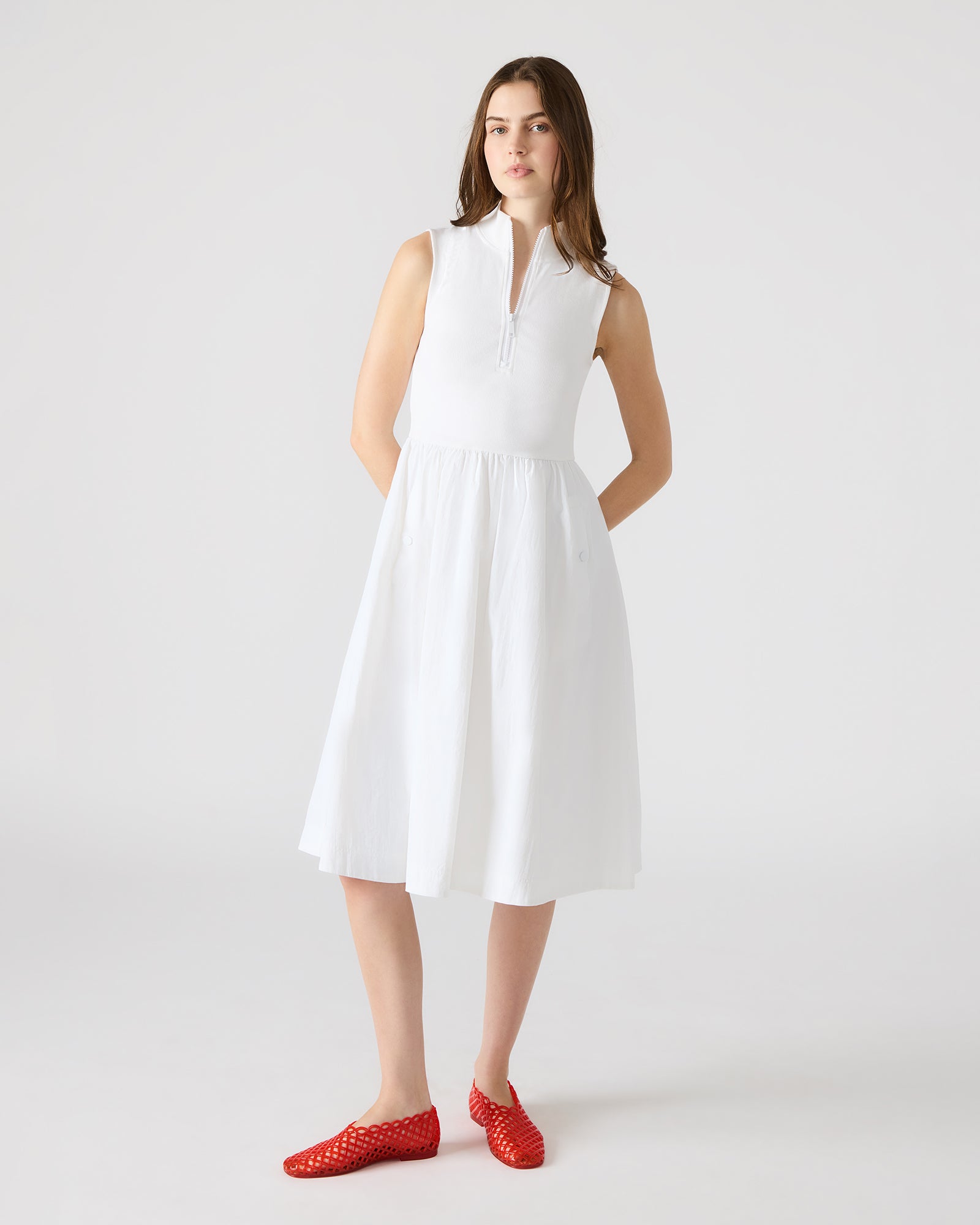STEVEMADDEN_APPAREL_BN308943_WHITE_19102_c91da7b2-2a7b-4f4b-99aa-4189a83848c0.jpg