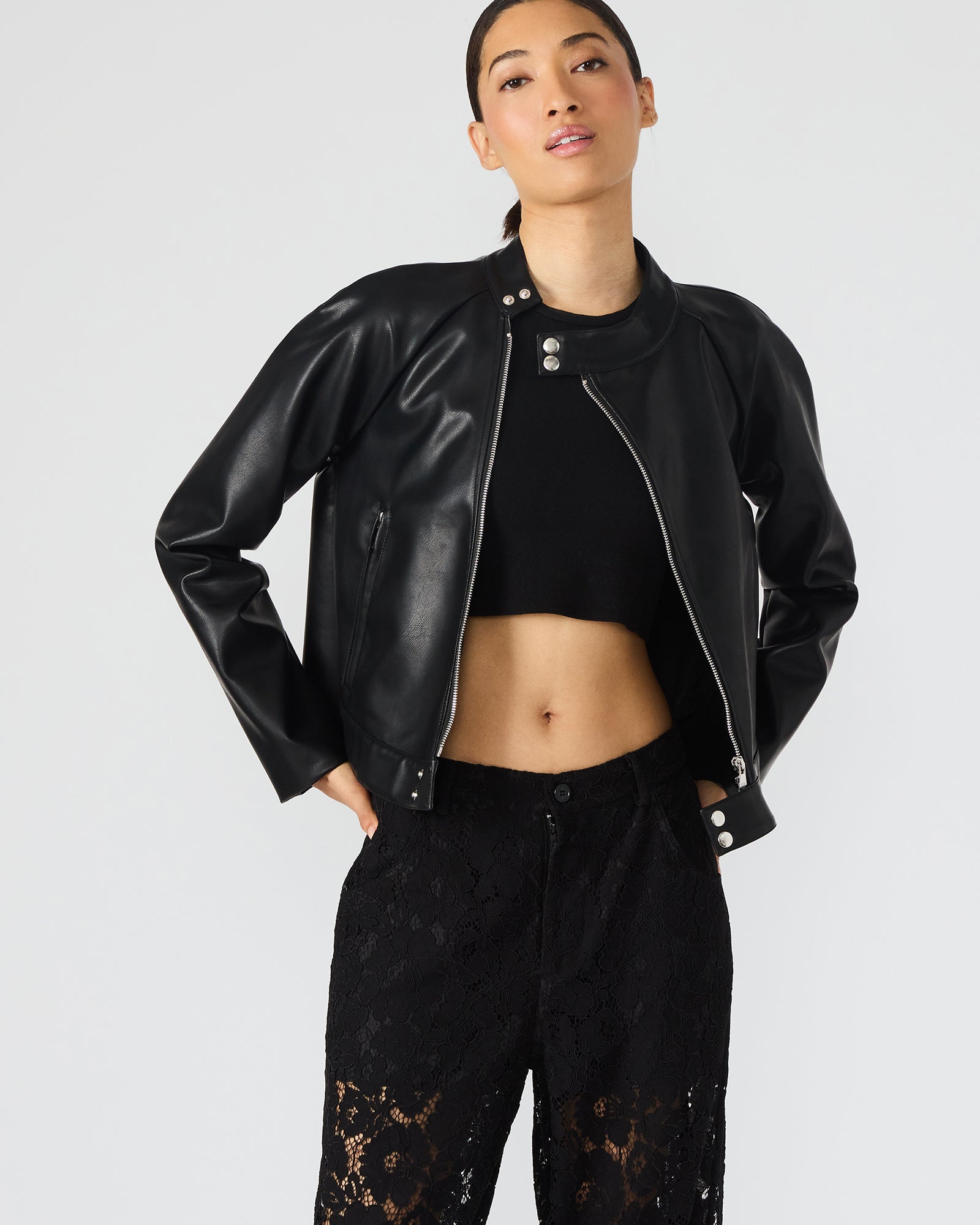 STEVEMADDEN_APPAREL_BP302953_BLACK-ONYX_30160_HERO.jpg