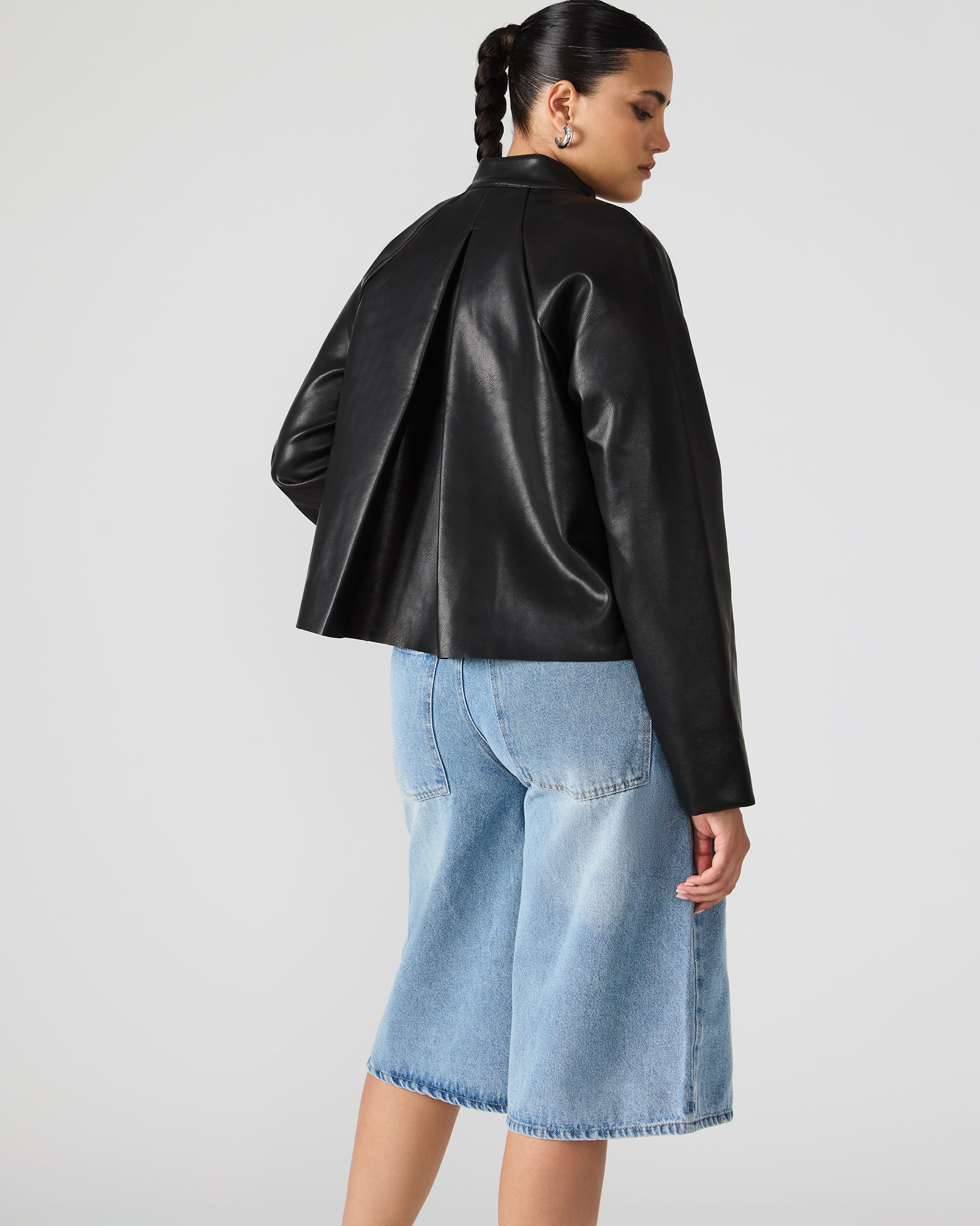 STEVEMADDEN_APPAREL_BP302953_BLACK_4890.jpg