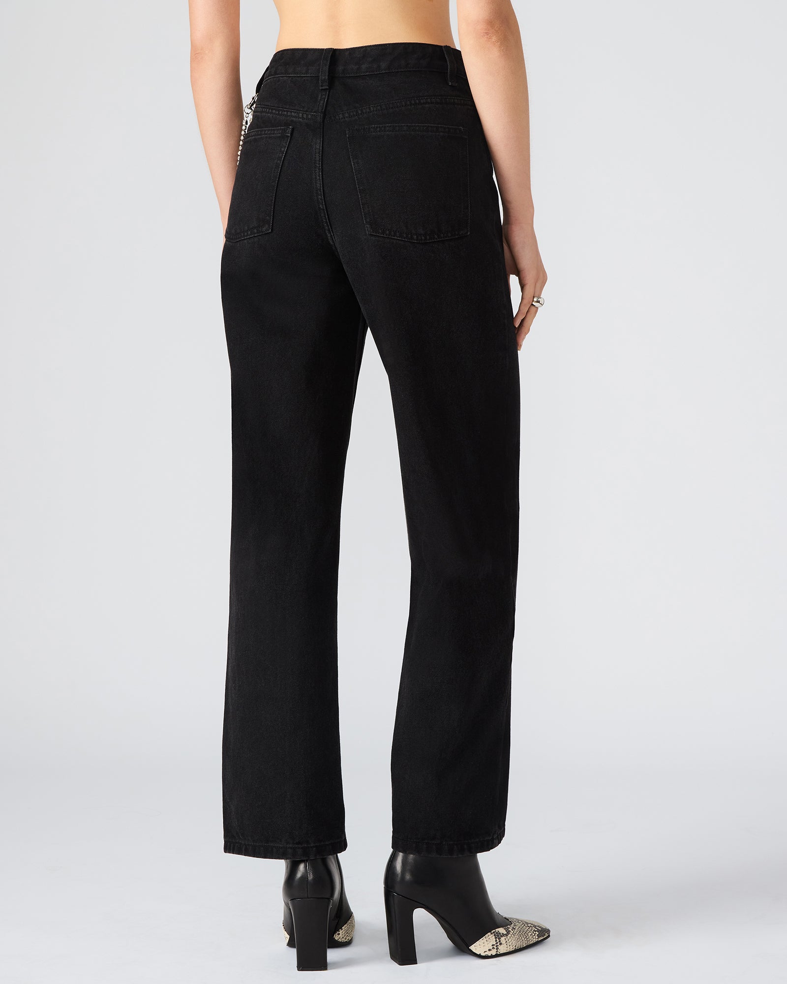 STEVEMADDEN_APPAREL_BP303657_BLACK-ONYX_27567-1.jpg