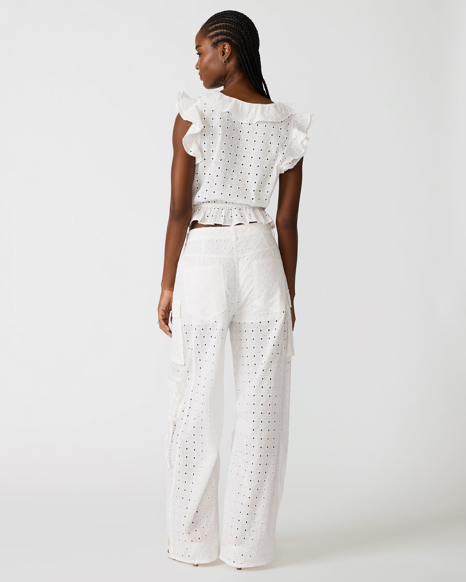 STEVEMADDEN_APPAREL_SB09273_WHITE_05.jpg