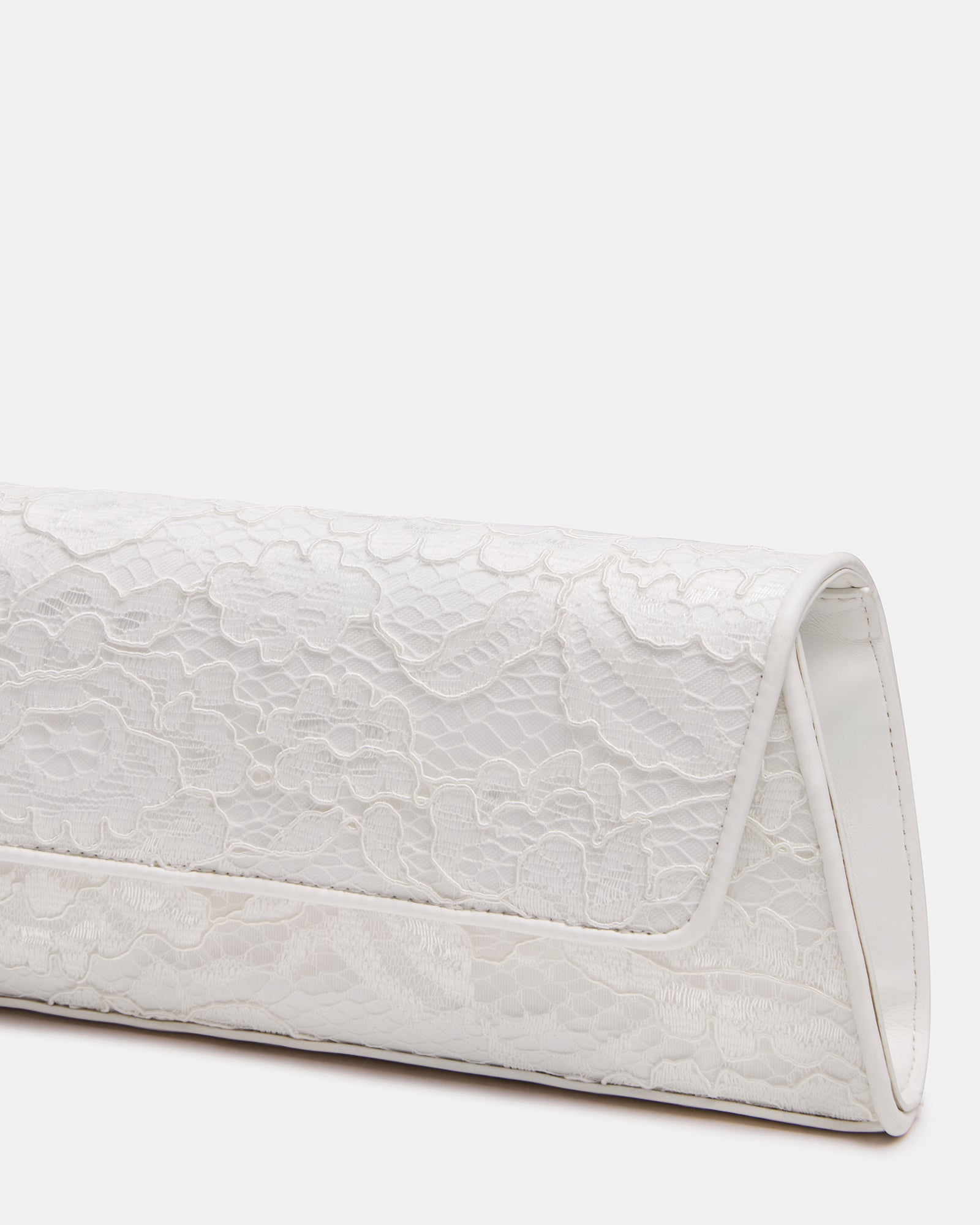 STEVEMADDEN_HANDBAGS_BAVANT_WHITE-LACE_04_e3f2cd9b-303b-4dcc-8cf3-c64231348c08.jpg