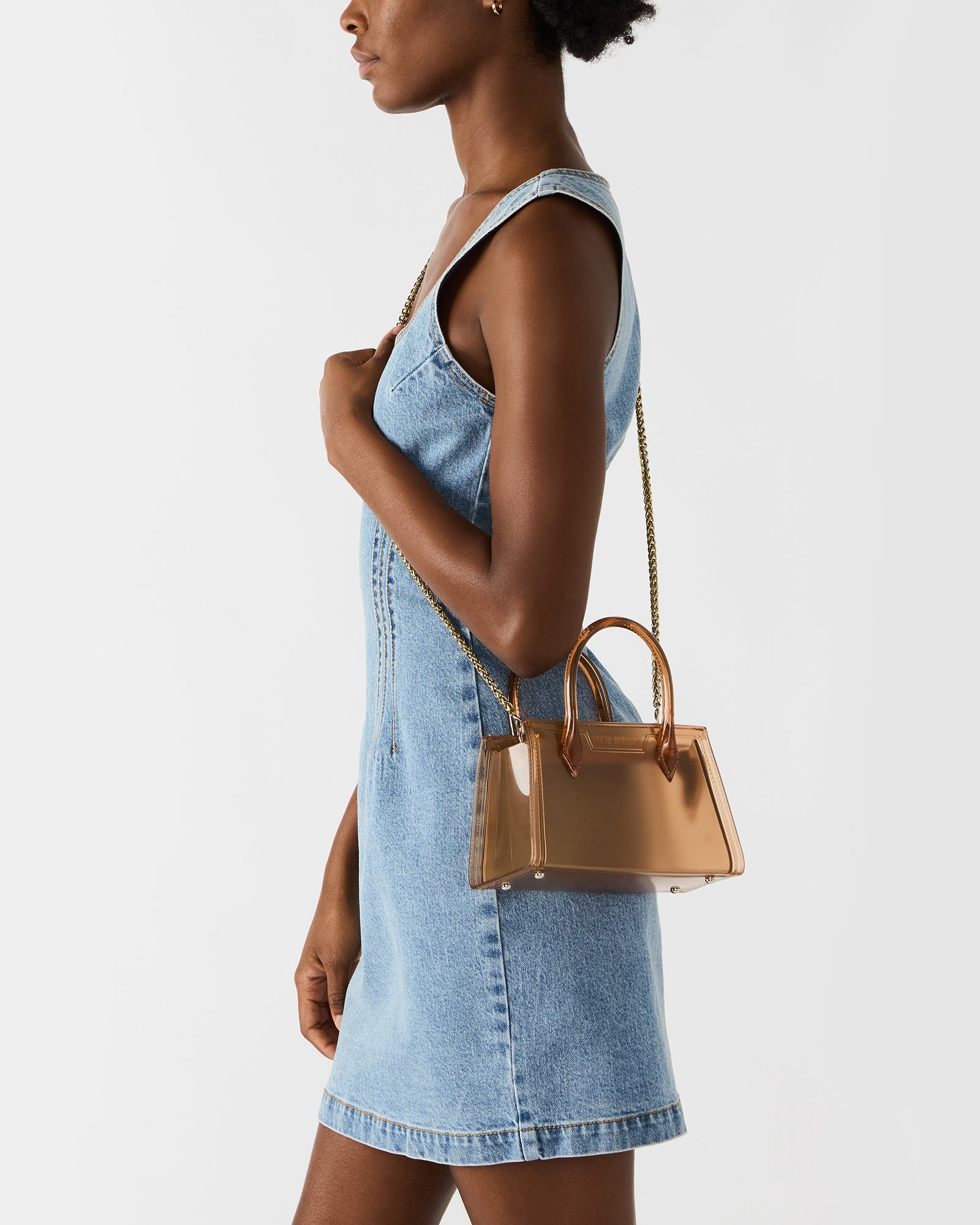 STEVEMADDEN_HANDBAGS_BPEACH-J_TAN_0842_2331dc9b-c823-4271-ab3f-ec4a35817331.jpg