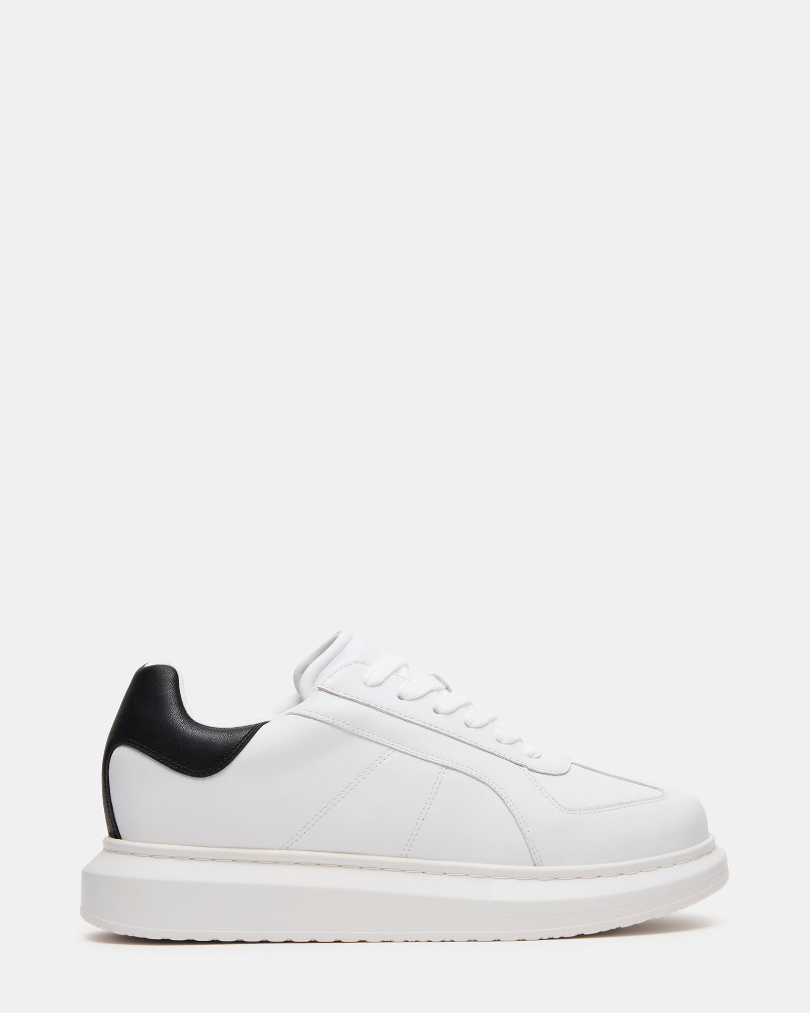 STEVEMADDEN_MENS_MINOU_WHITE-BLACK_01.jpg