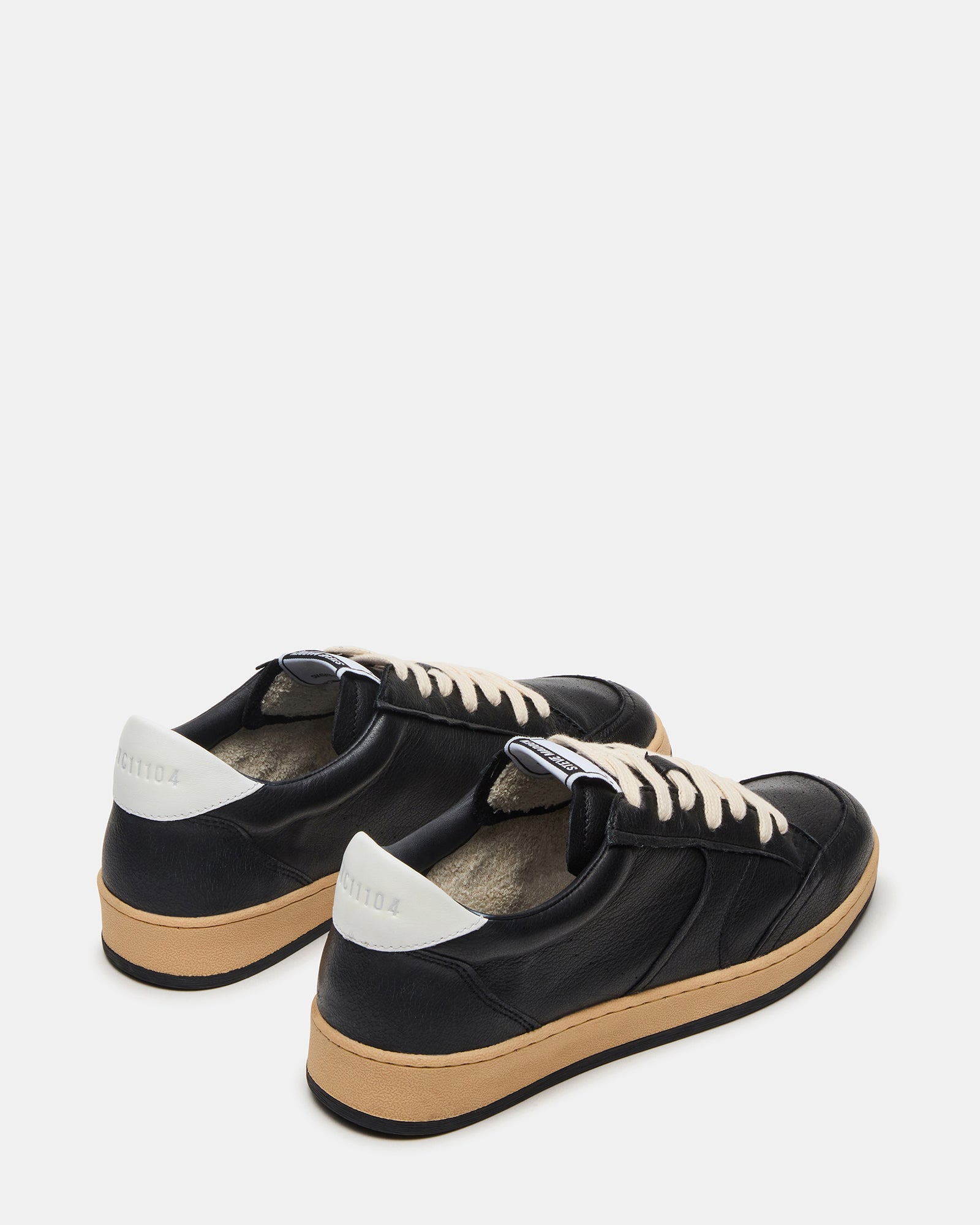 STEVEMADDEN_MENS_PRISMO_BLACK-LEATHER_03.jpg