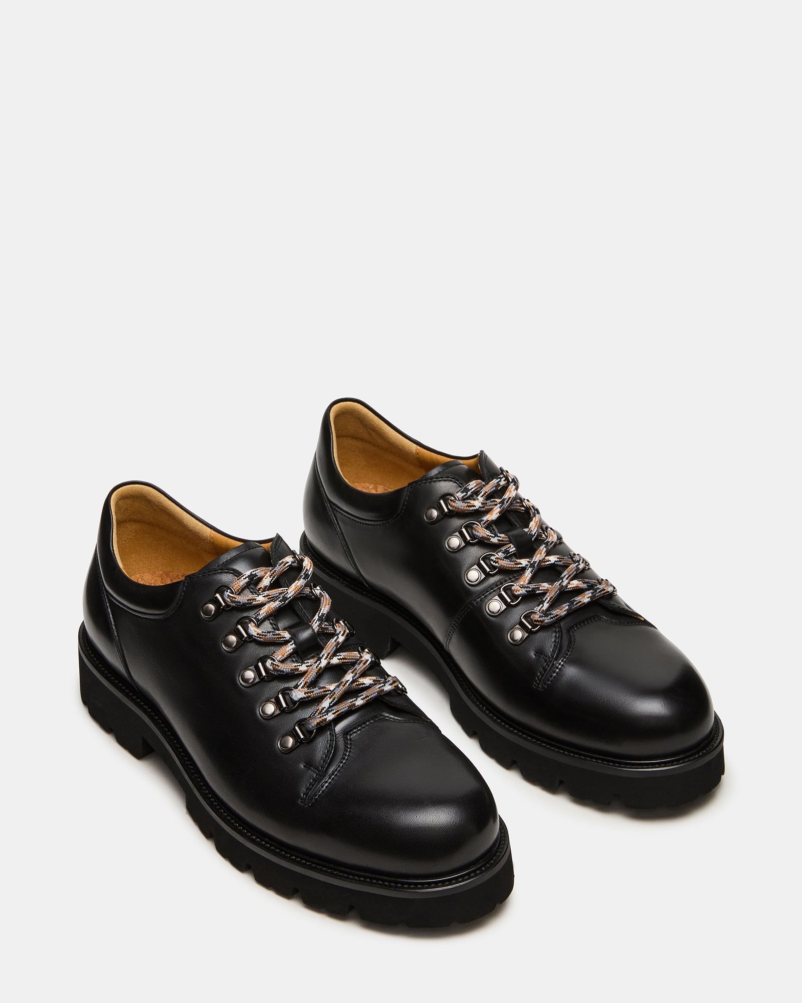 STEVEMADDEN_MENS_TURBO_BLACK-LEATHER_02.jpg