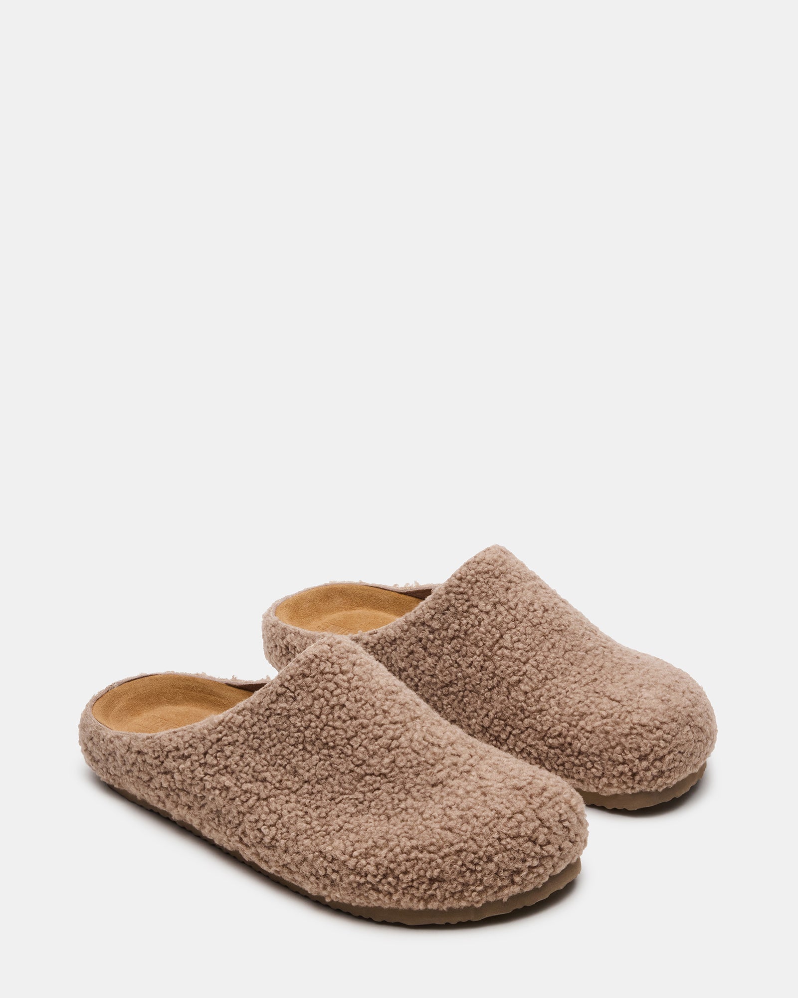 STEVEMADDEN_MENS_WENDELIN_TAUPE_02.jpg