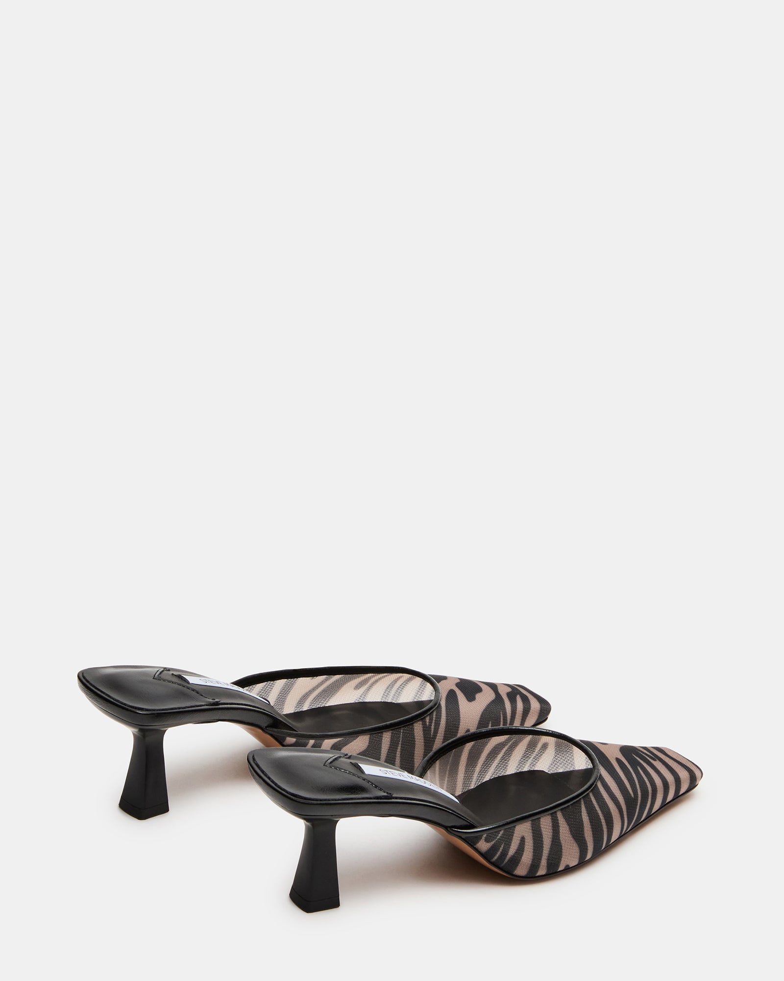 STEVEMADDEN_SHOES_ALYSE-M_ZEBRA_03.jpg