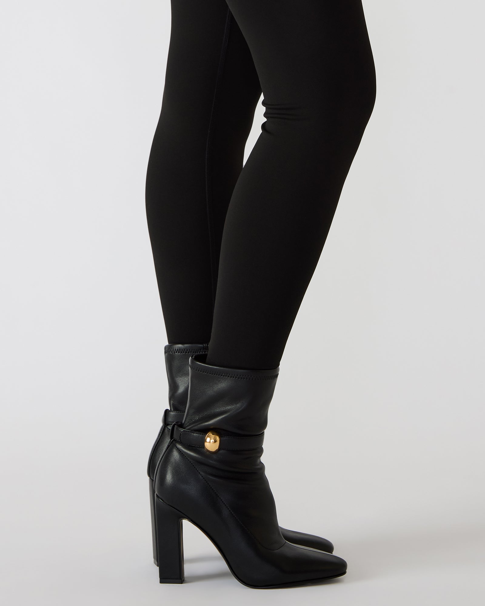 STEVEMADDEN_SHOES_AROMA-B_BLACK_4034.jpg