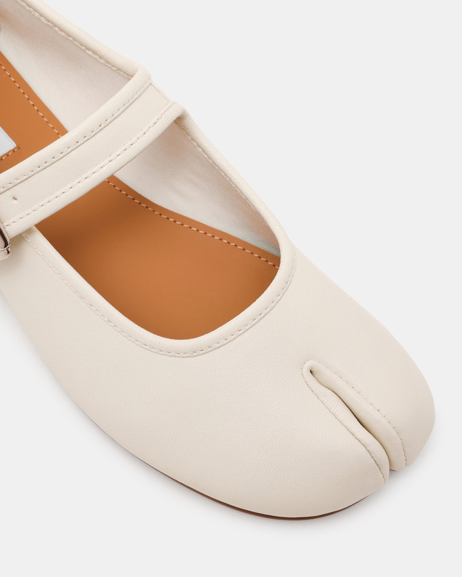 STEVEMADDEN_SHOES_CALARA_WHITE-LEATHER05.jpg