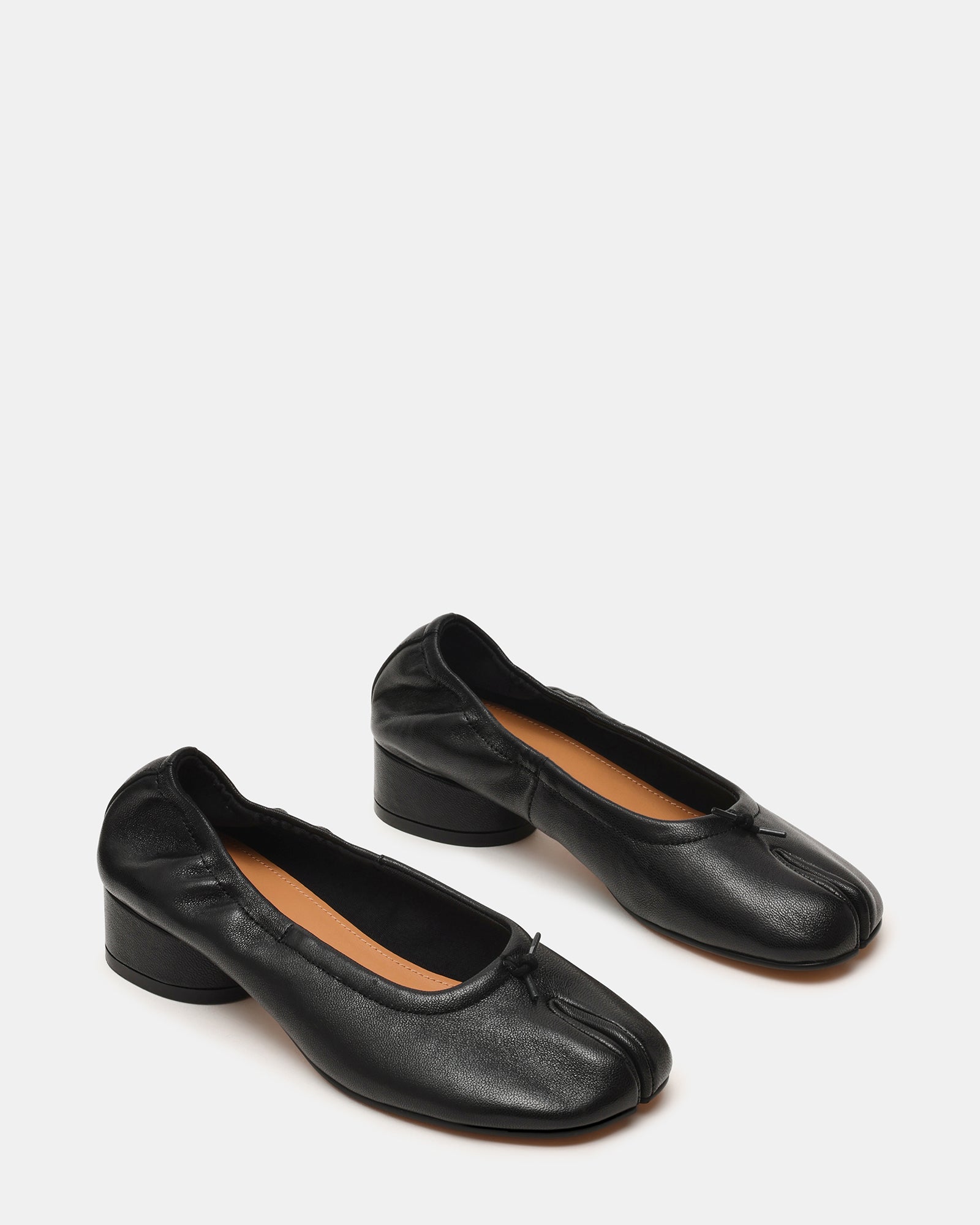 STEVEMADDEN_SHOES_CYRA_BLACK-LEATHER02.jpg