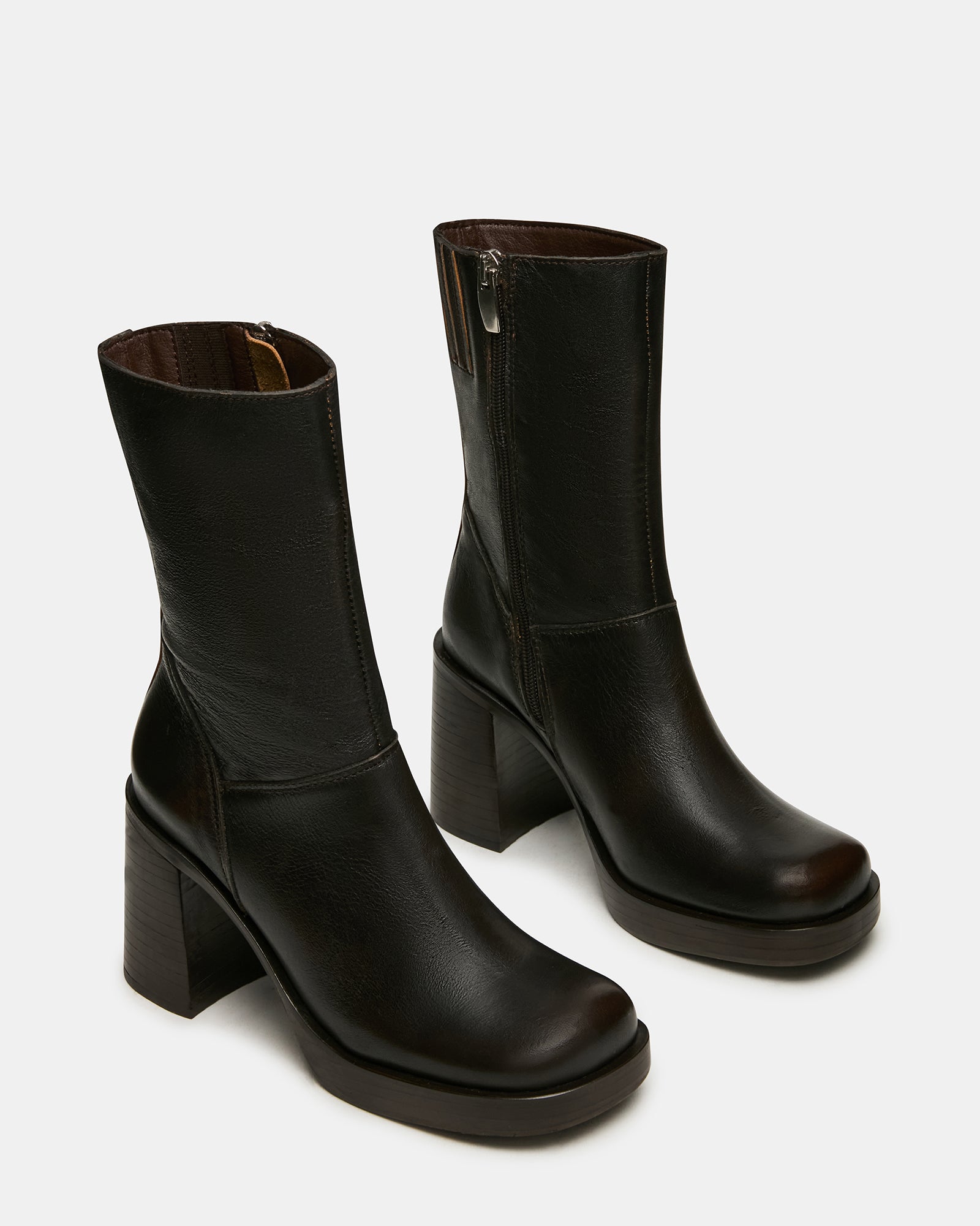 STEVEMADDEN_SHOES_FUSION_BROWN-DISTRESSED_02_cd35c29a-c0c8-4fed-b706-50b08207ea7c.jpg