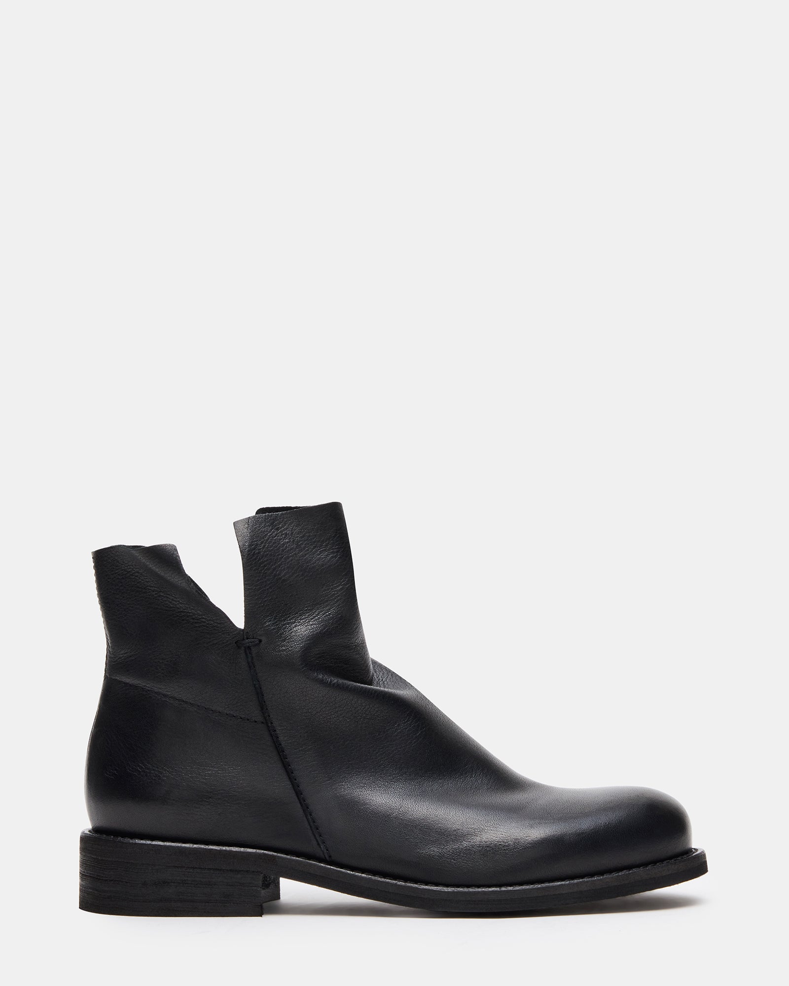 STEVEMADDEN_SHOES_HUGHIE_BLACK-LEATHER_01.jpg