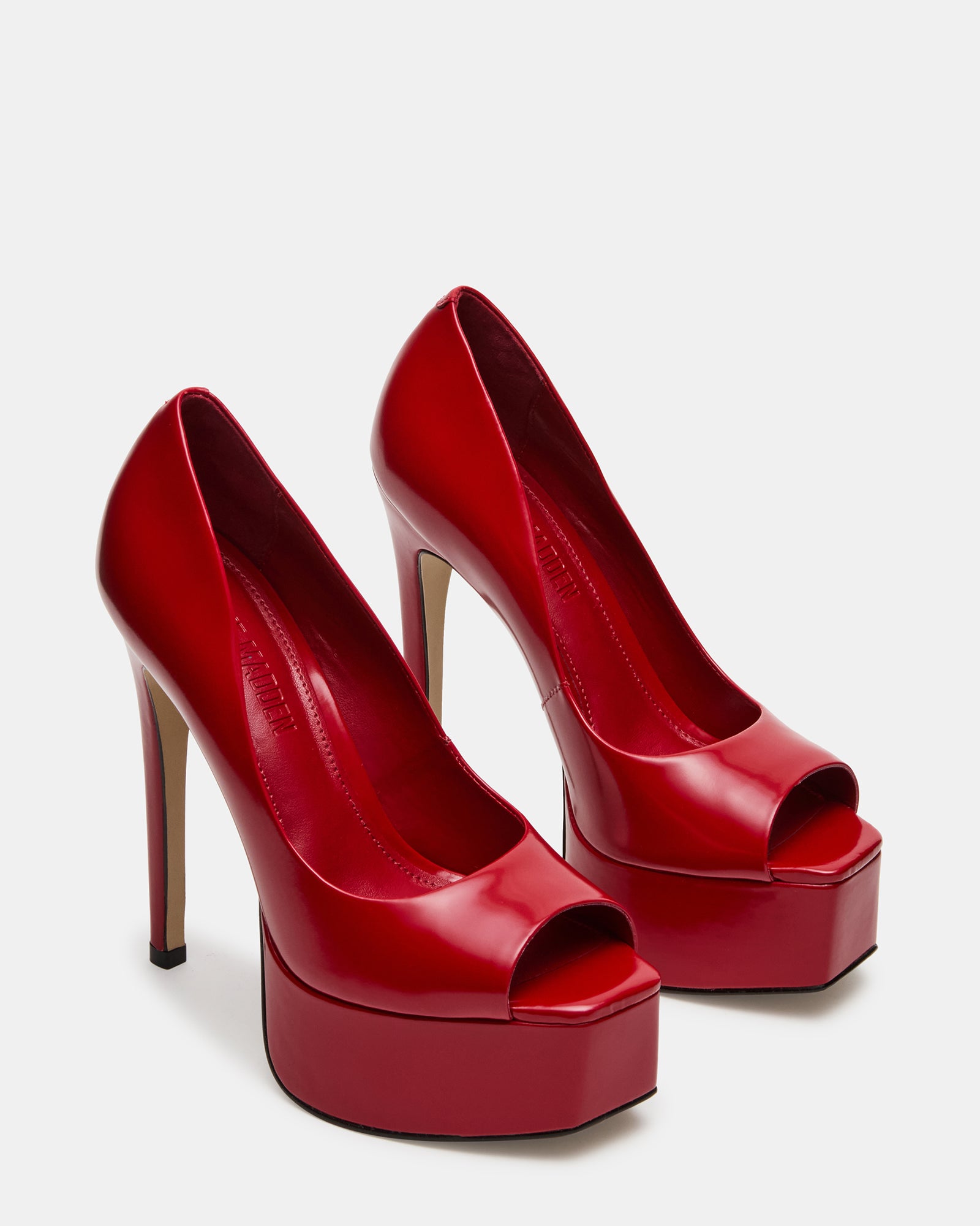 STEVEMADDEN_SHOES_IVES_RED-BOX_02.jpg
