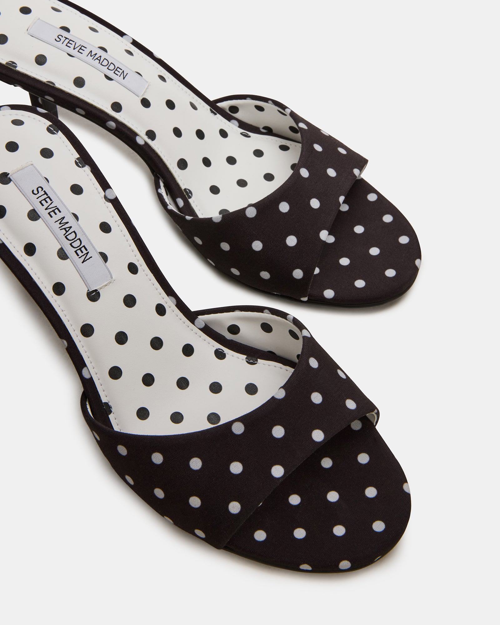 STEVEMADDEN_SHOES_KENDRIX_BLACK-WHITE_05.jpg