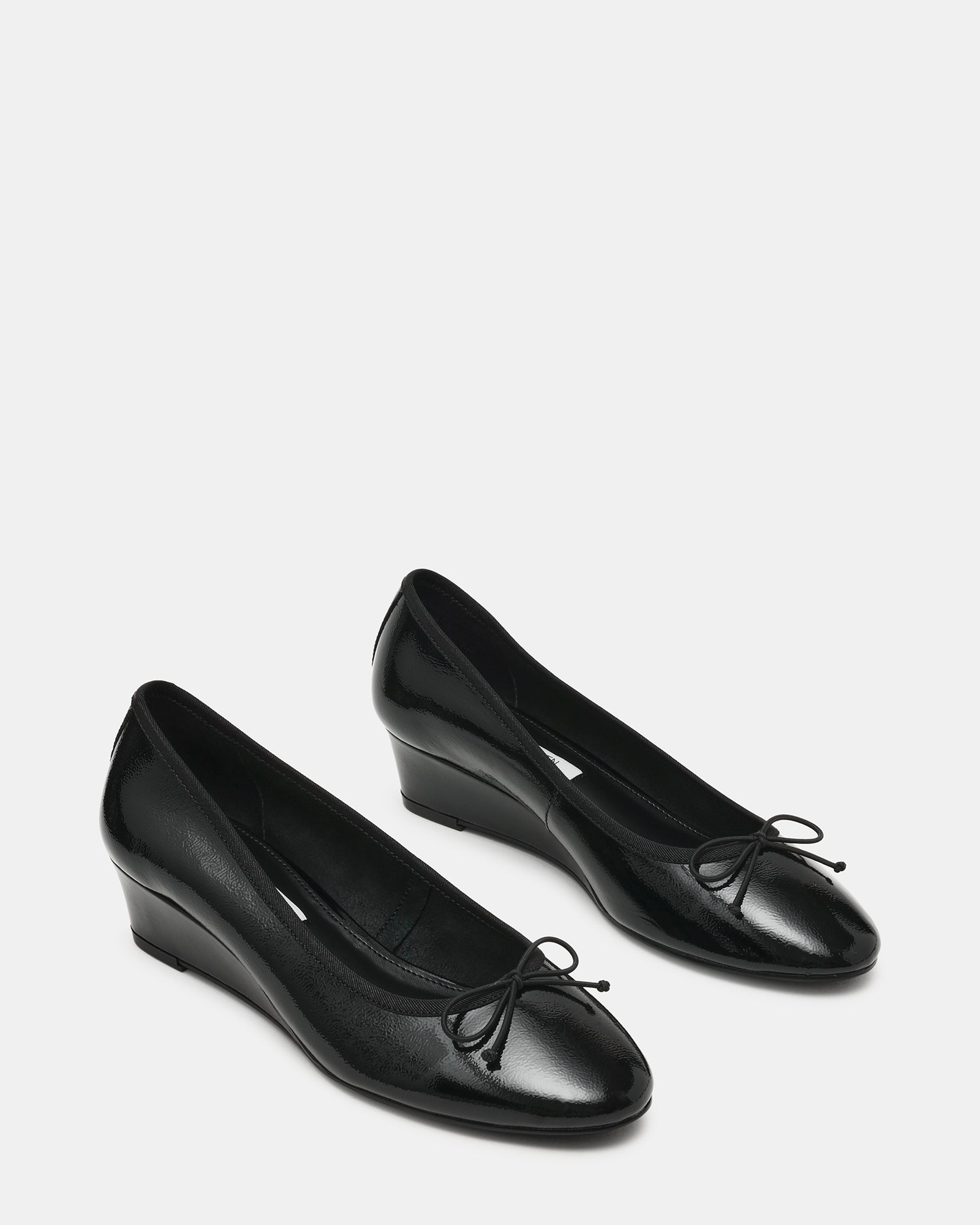 STEVEMADDEN_SHOES_KLUTZY_BLACK-PATENT-LEATHER02.jpg