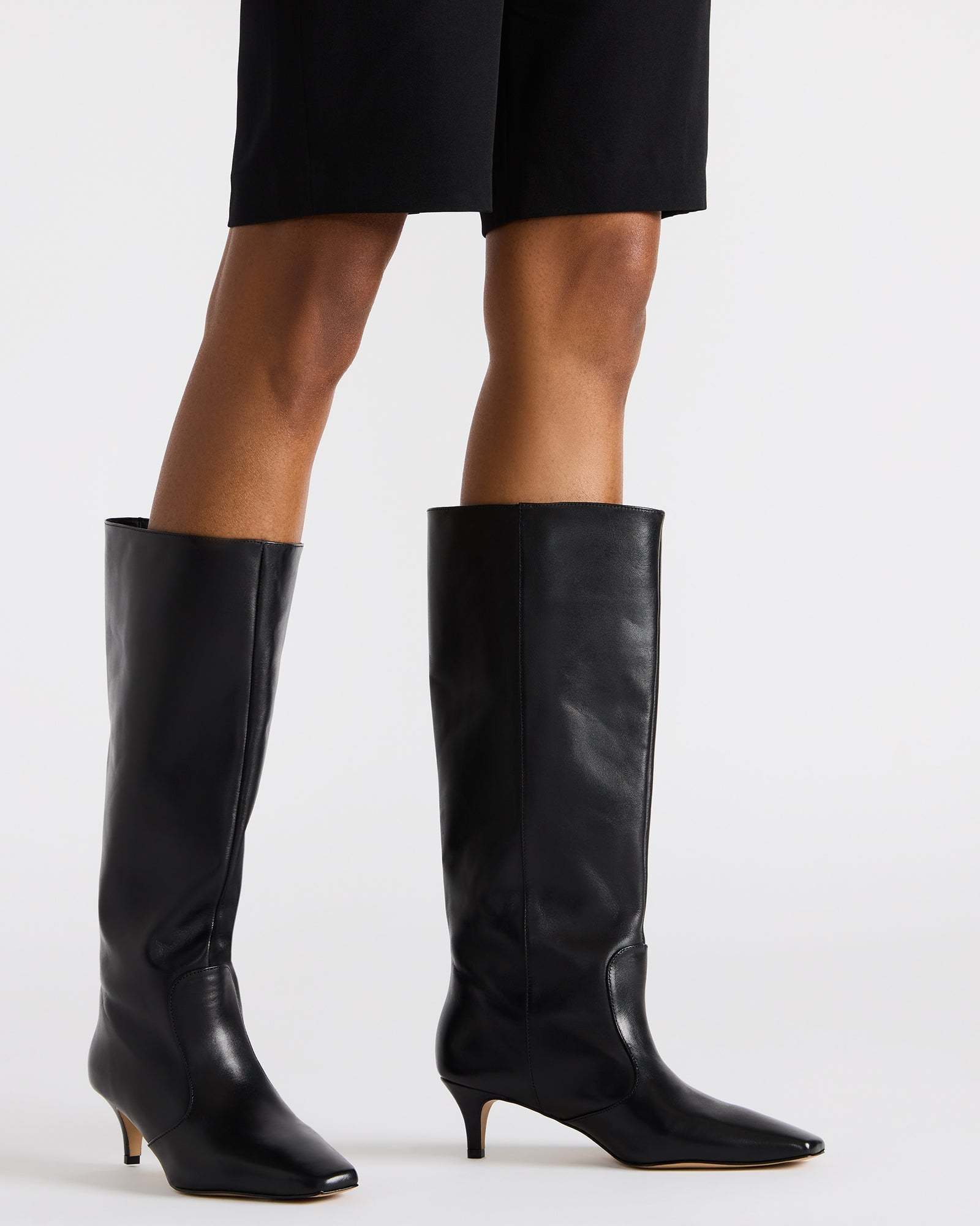 STEVEMADDEN_SHOES_LANDER_BLACK-LEATHER_6606_6daf82d6-5610-4ca6-89a6-69ae149eb886.jpg