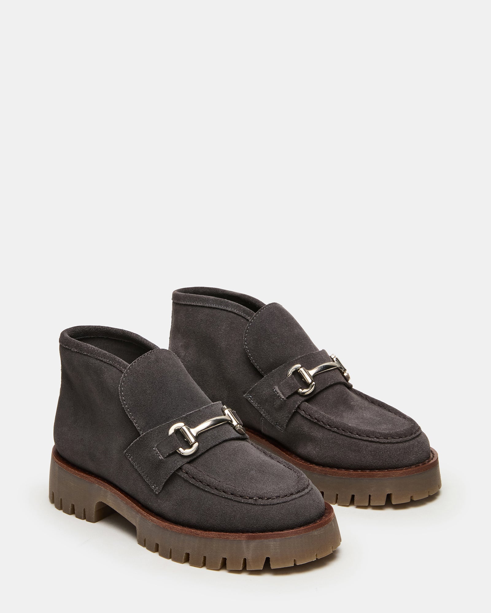 STEVEMADDEN_SHOES_LEON_GREY-SUEDE_01_9fa7d8c1-de4d-4584-9607-4e24888df617.jpg