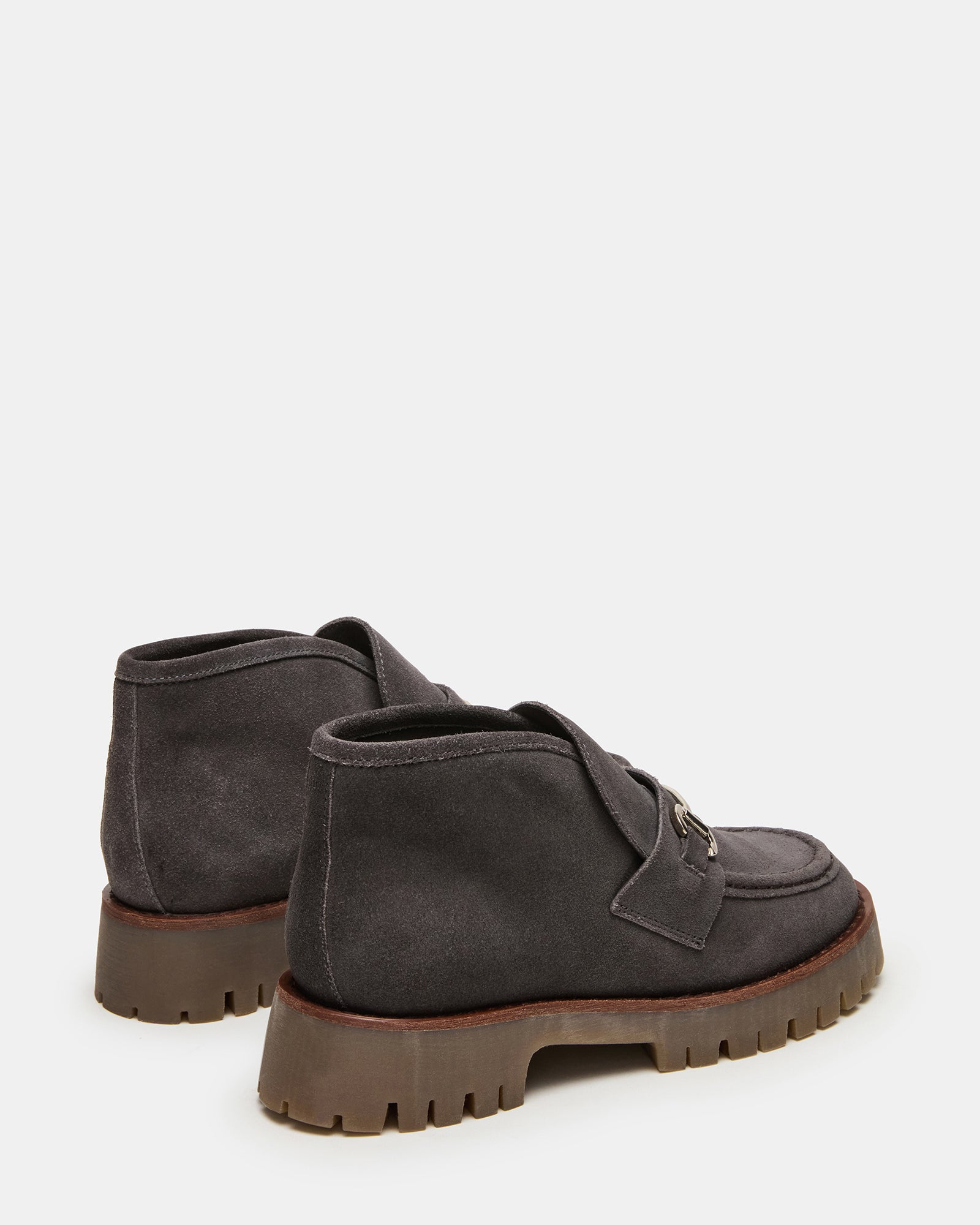 STEVEMADDEN_SHOES_LEON_GREY-SUEDE_02_42554131-8a8c-4ad8-a986-a47a8a844aeb.jpg
