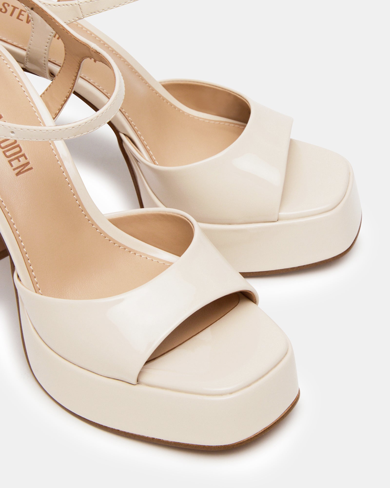 STEVEMADDEN_SHOES_LIANDRA_BONE-PATENT_04.jpg