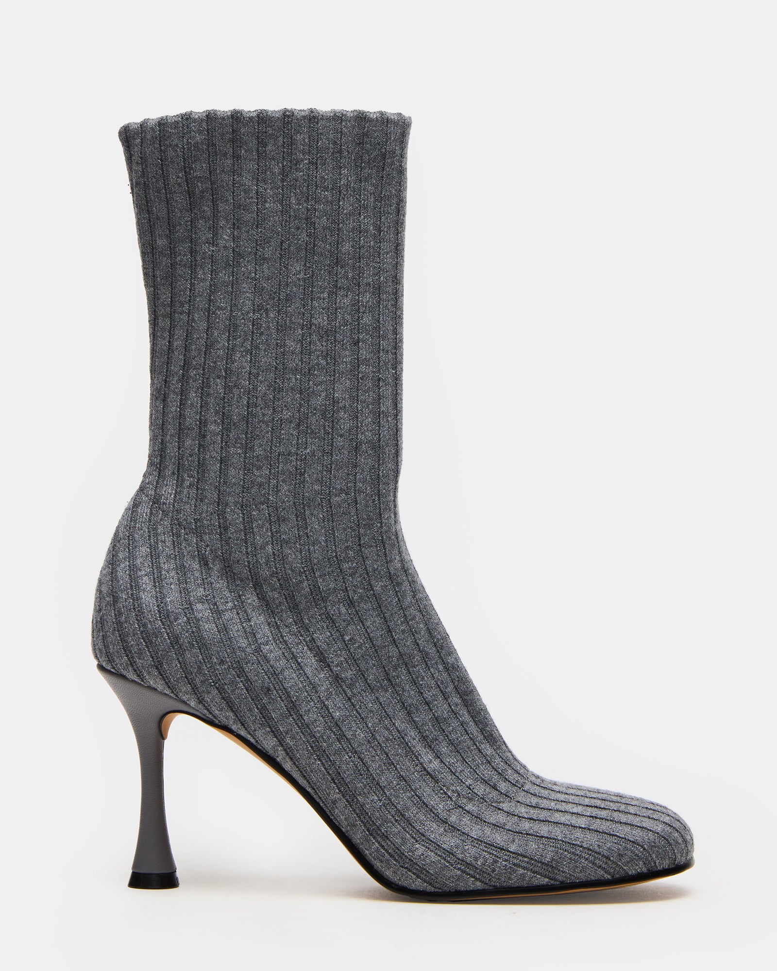 STEVEMADDEN_SHOES_LORENZA-K_GREY_d0da7cc0-6a12-4cc8-9954-8b4d05823170.jpg