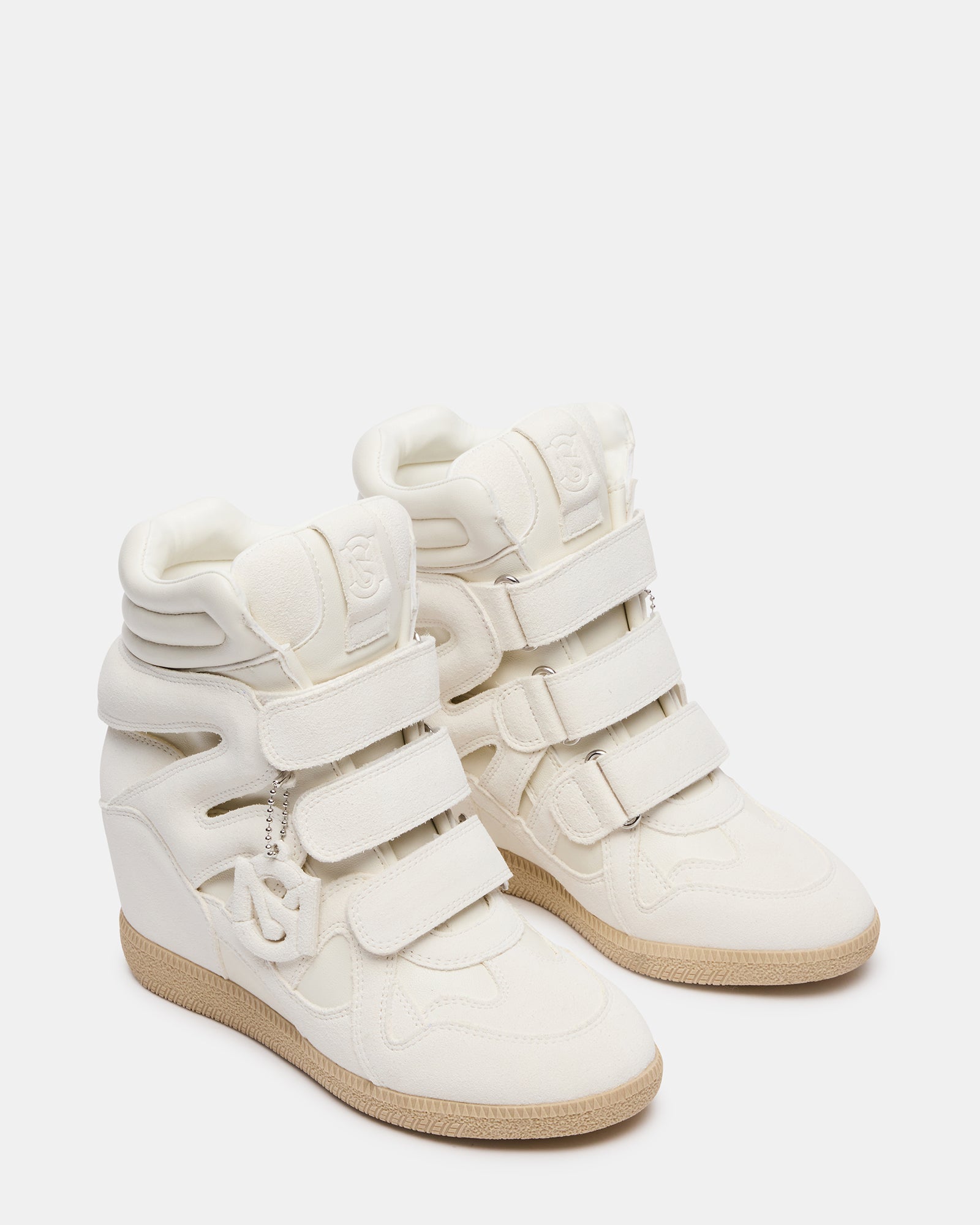 STEVEMADDEN_SHOES_MAVIS_WHITE_02.jpg