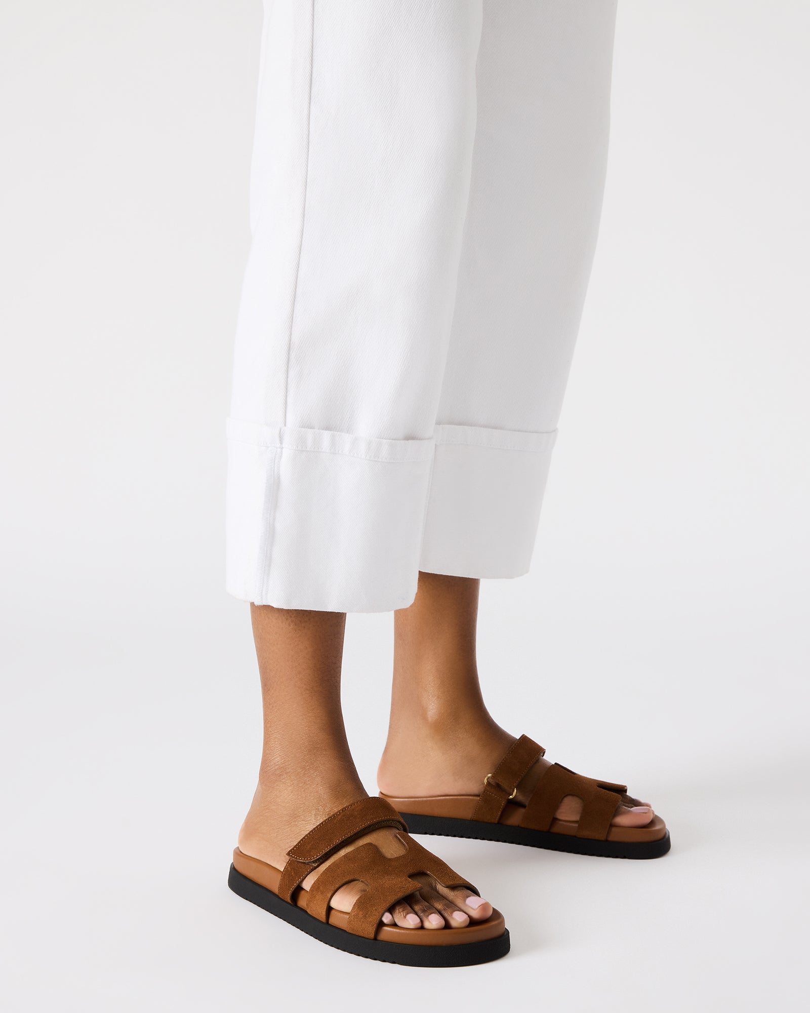 STEVEMADDEN_SHOES_MAYVEN_CAMEL-SUEDE_6687.jpg