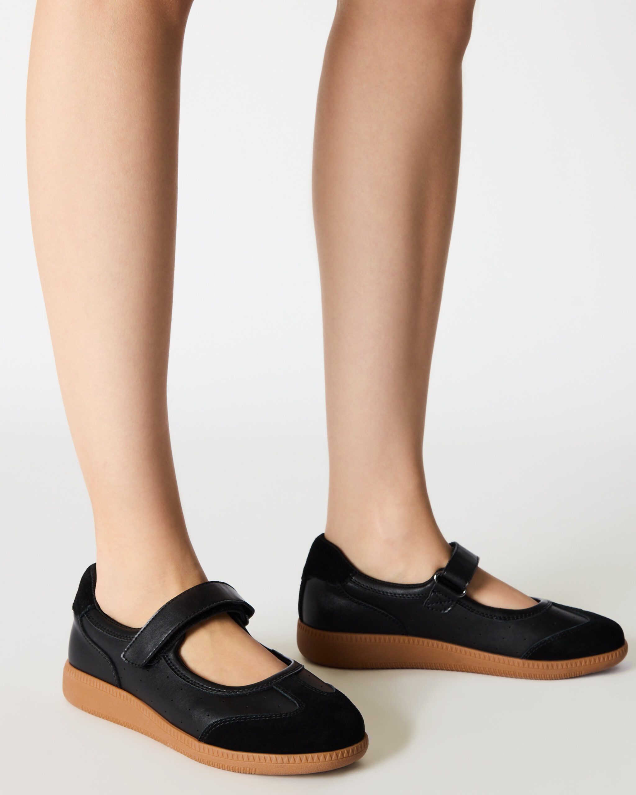 STEVEMADDEN_SHOES_MOVEMENT_BLACK_1055.jpg