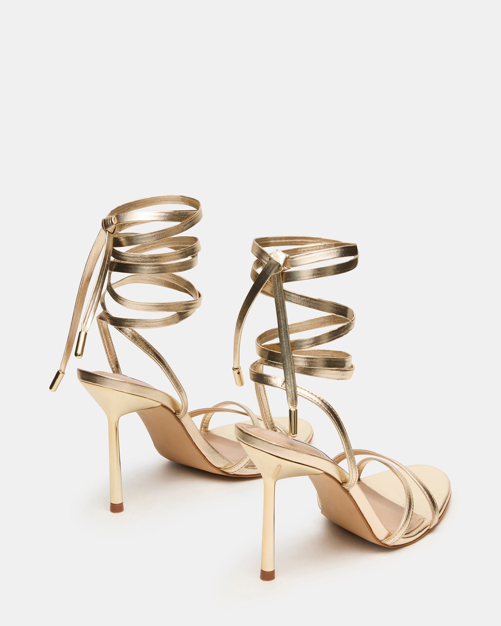 STEVEMADDEN_SHOES_NERI_CHAMPAGNE_03_981a363d-76c1-4a39-aa12-bb5bb44362ba.jpg