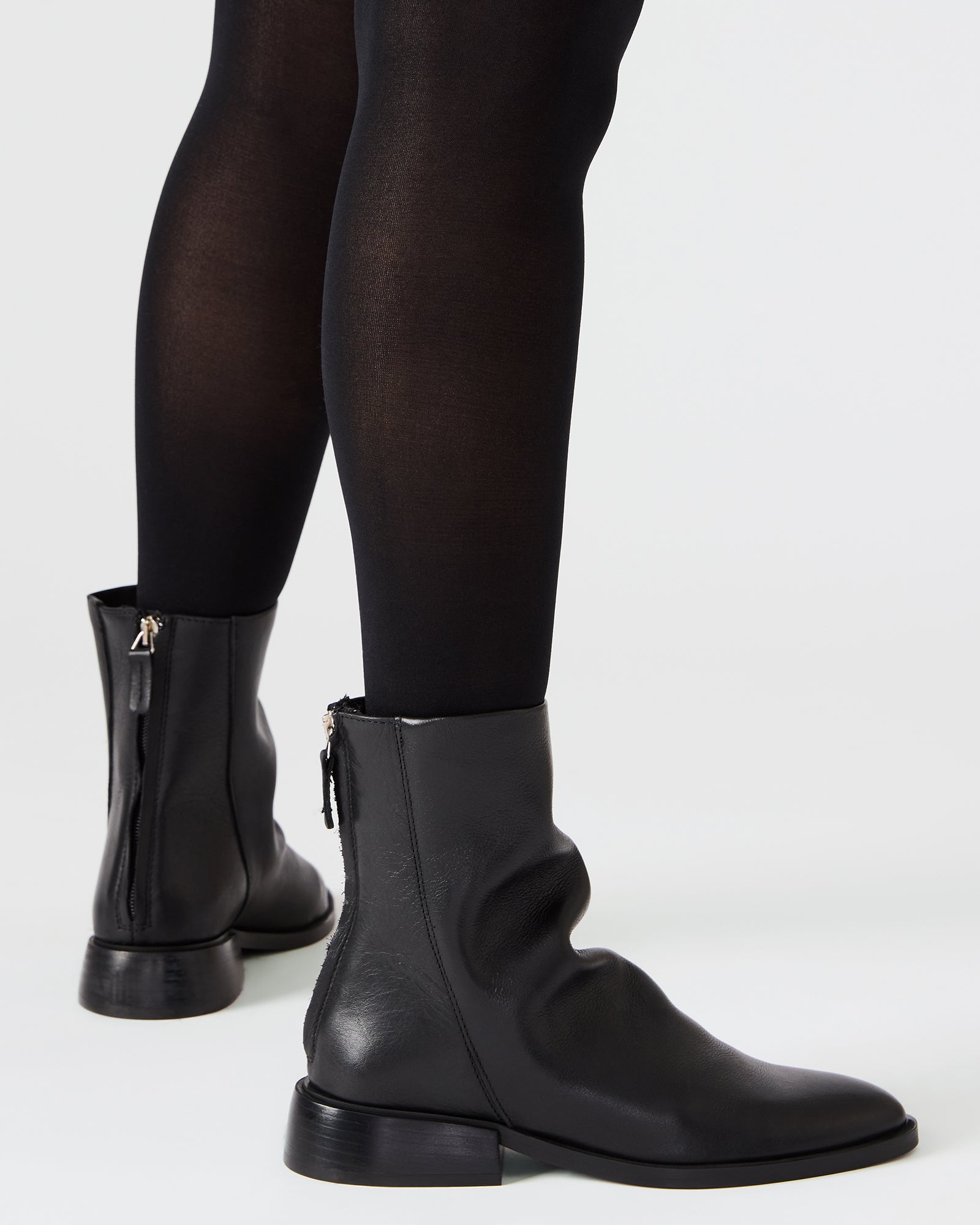 STEVEMADDEN_SHOES_NEXIE_BLACK-LEATHER_0779.jpg
