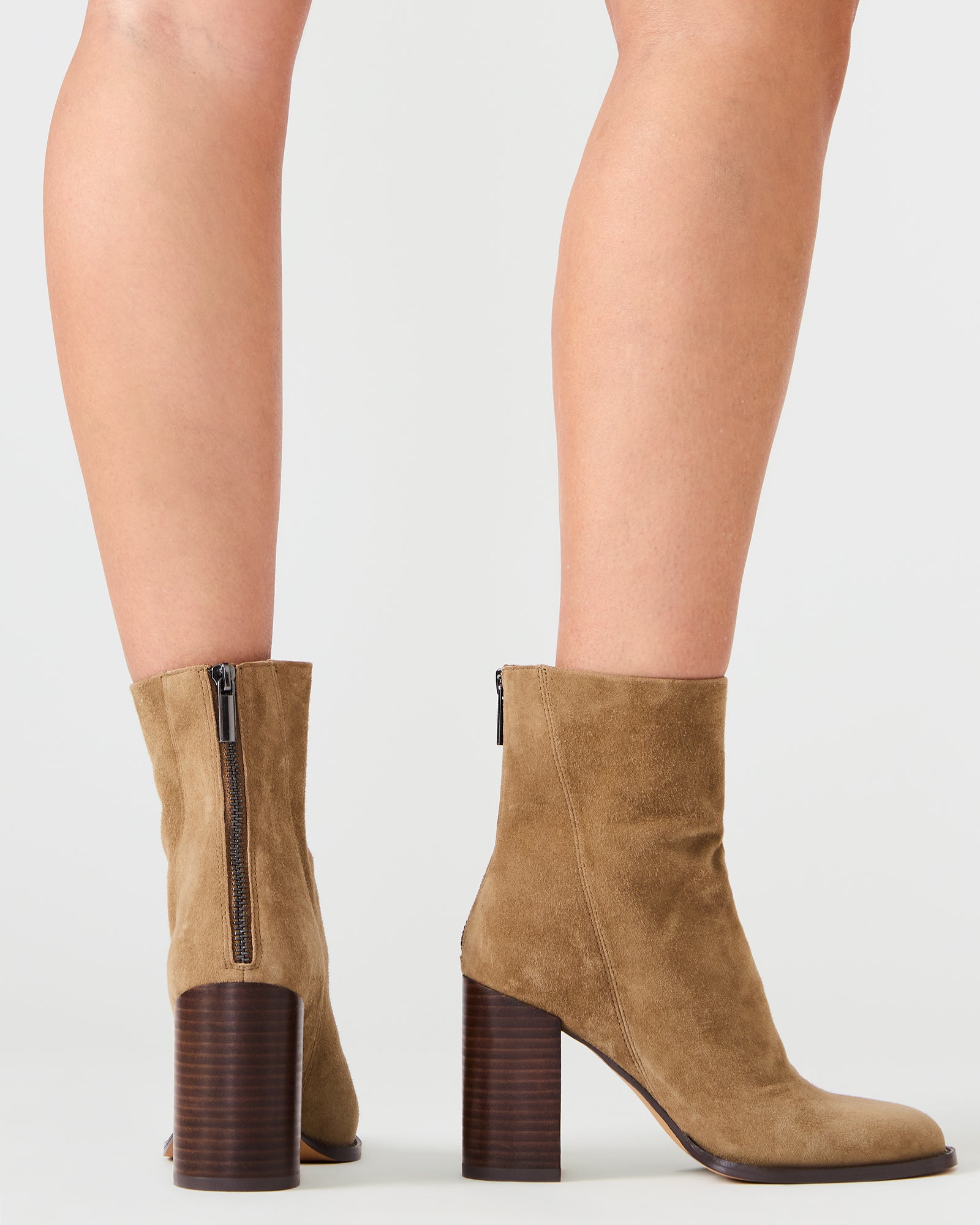 STEVEMADDEN_SHOES_OBSESSION_TAUPE-SUEDE_0308.jpg