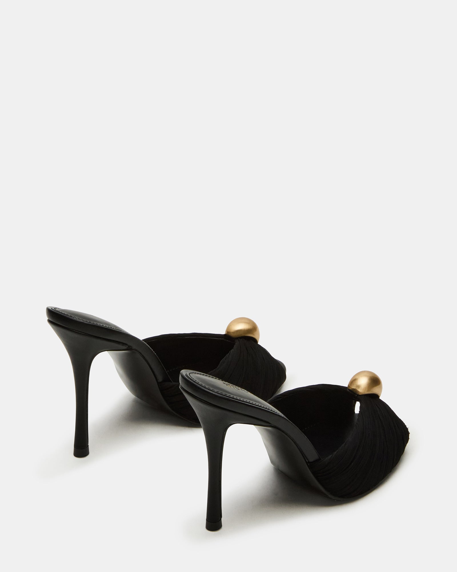 STEVEMADDEN_SHOES_PRIYA-G_BLACK_03.jpg