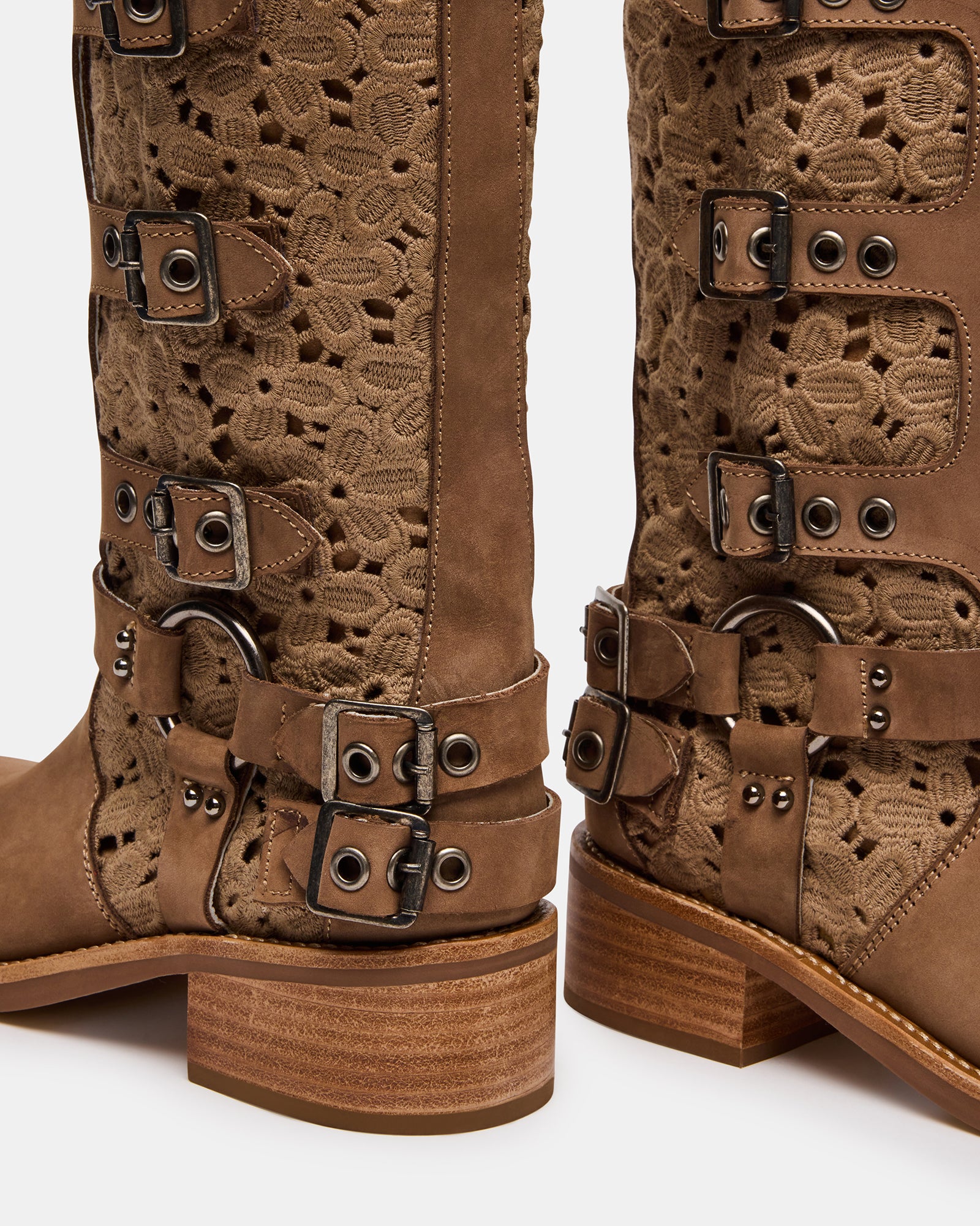 STEVEMADDEN_SHOES_ROCKY-FLORAL_TAN-NUBUCK_05.jpg