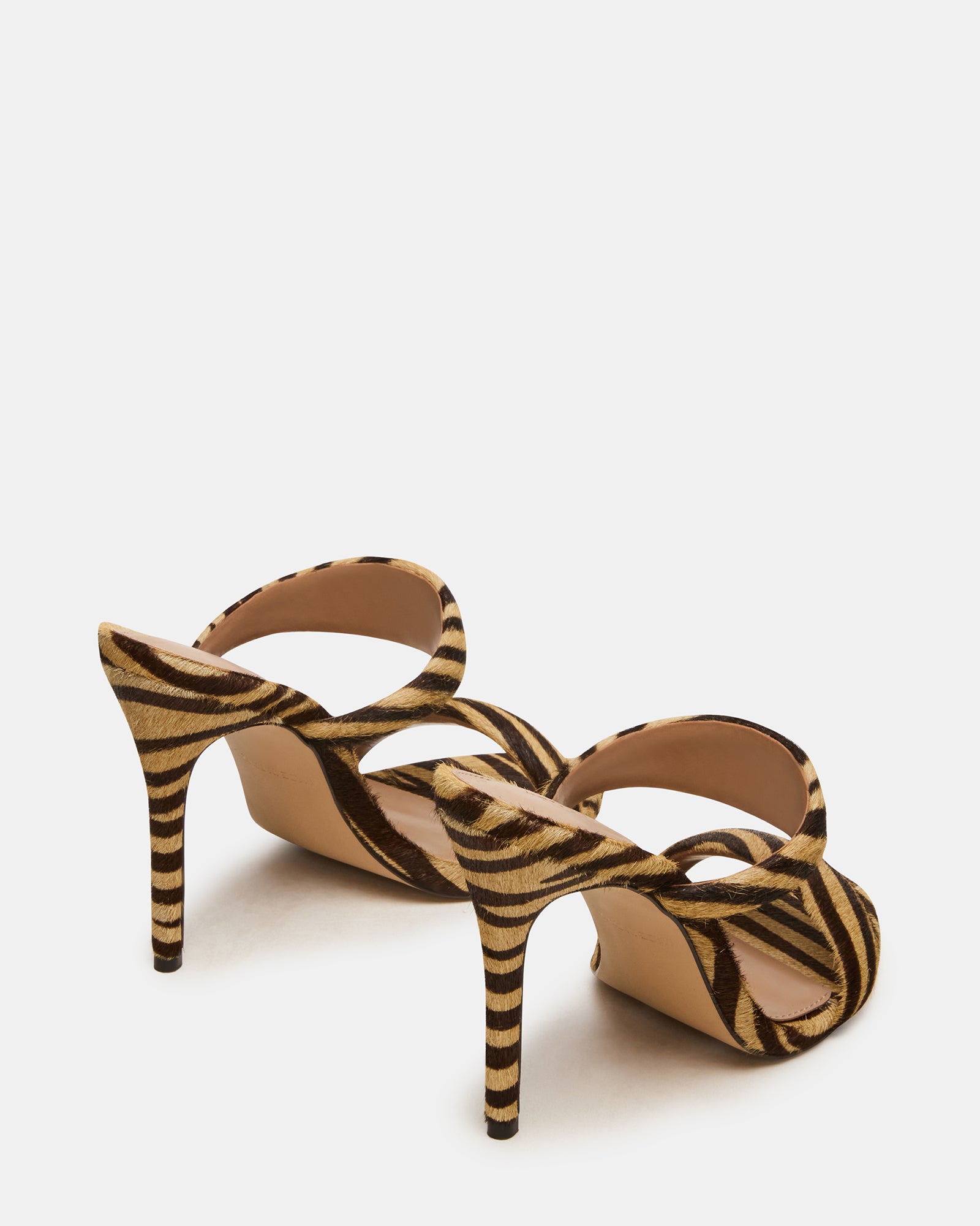 STEVEMADDEN_SHOES_SATURN-H_TIGER_03.jpg