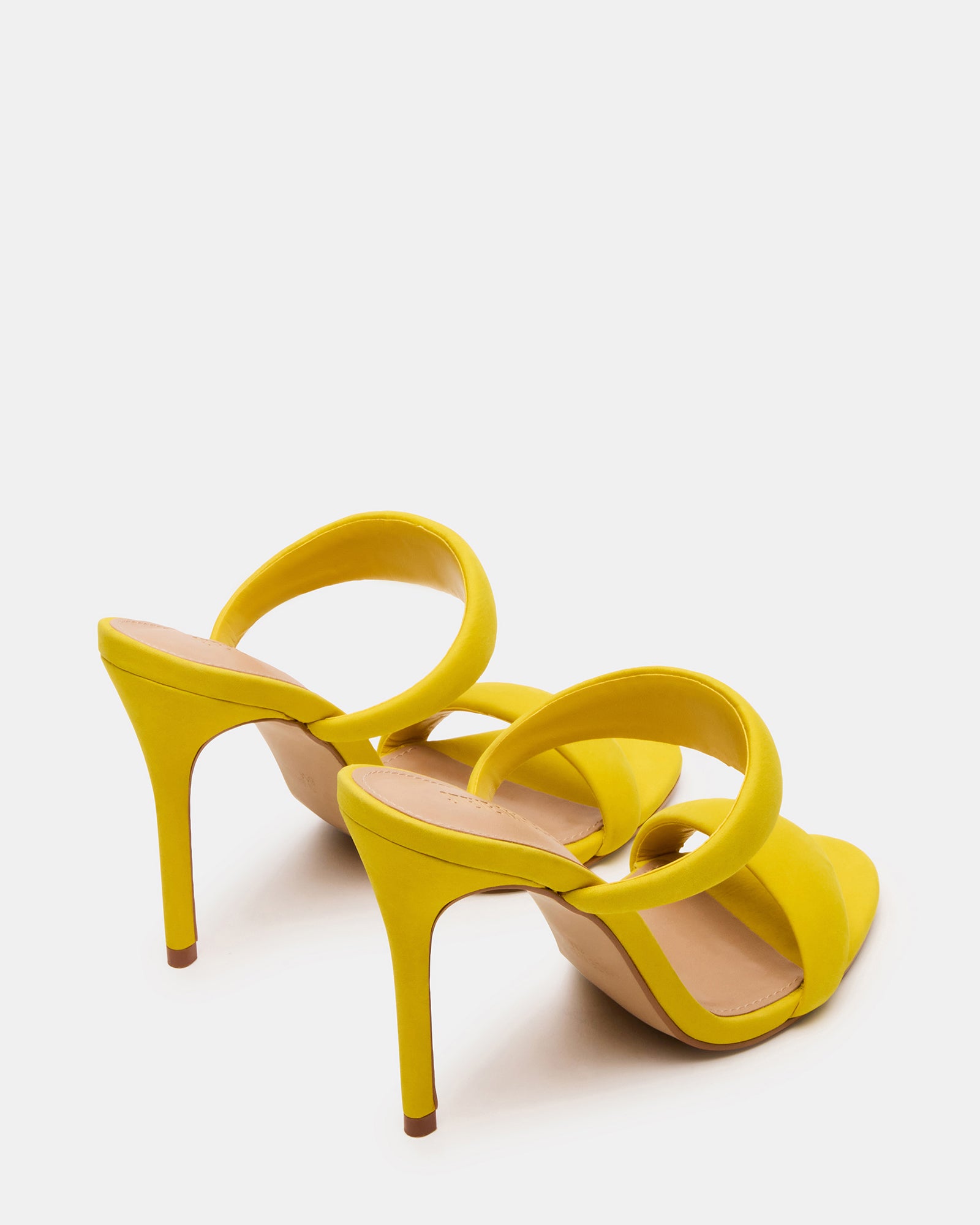 STEVEMADDEN_SHOES_SATURN_YELLOW_03.jpg