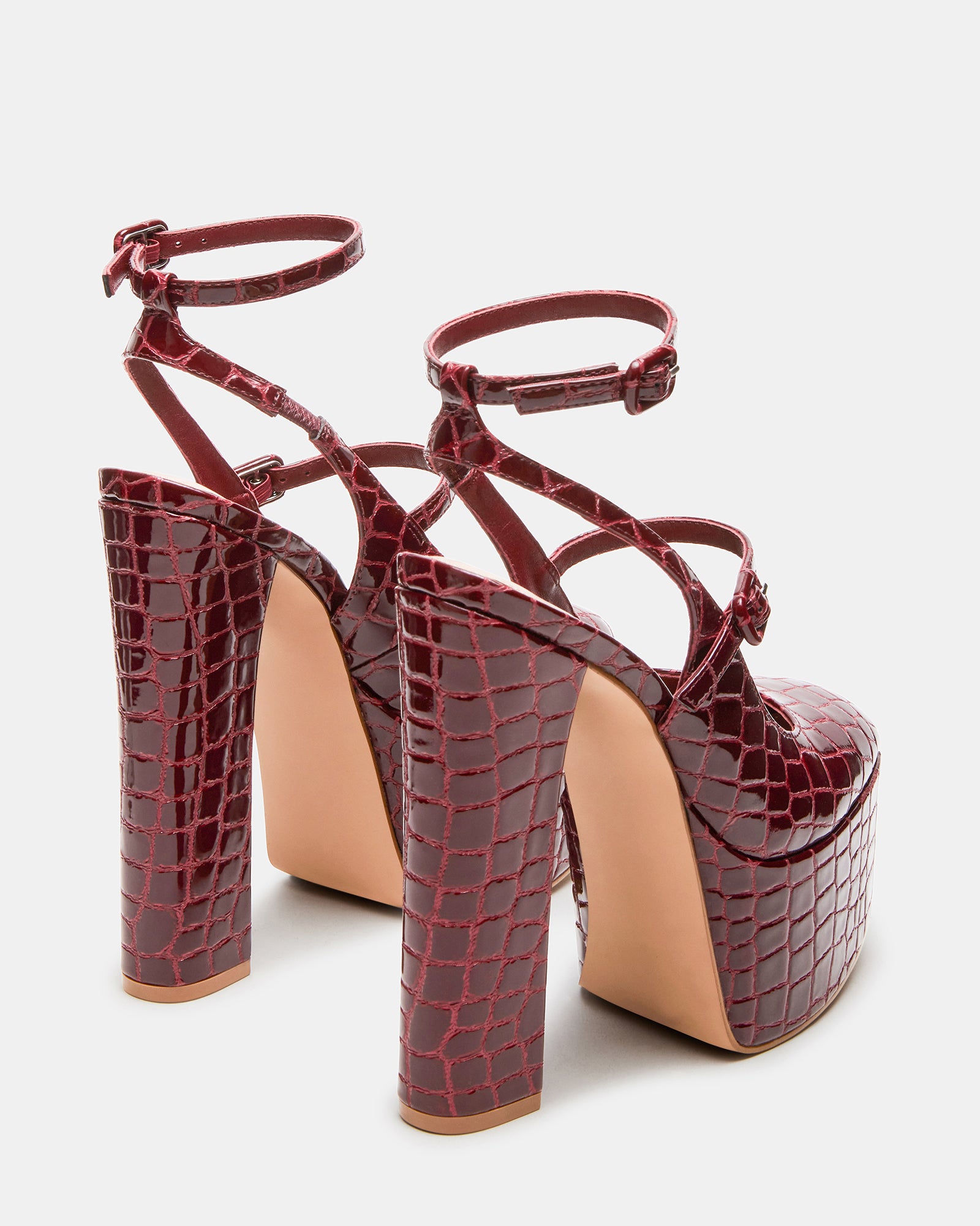 STEVEMADDEN_SHOES_SCOTLYN_RED-CROCODILE_02_3f987fff-303d-4ed1-a2c2-7d8455703227.jpg