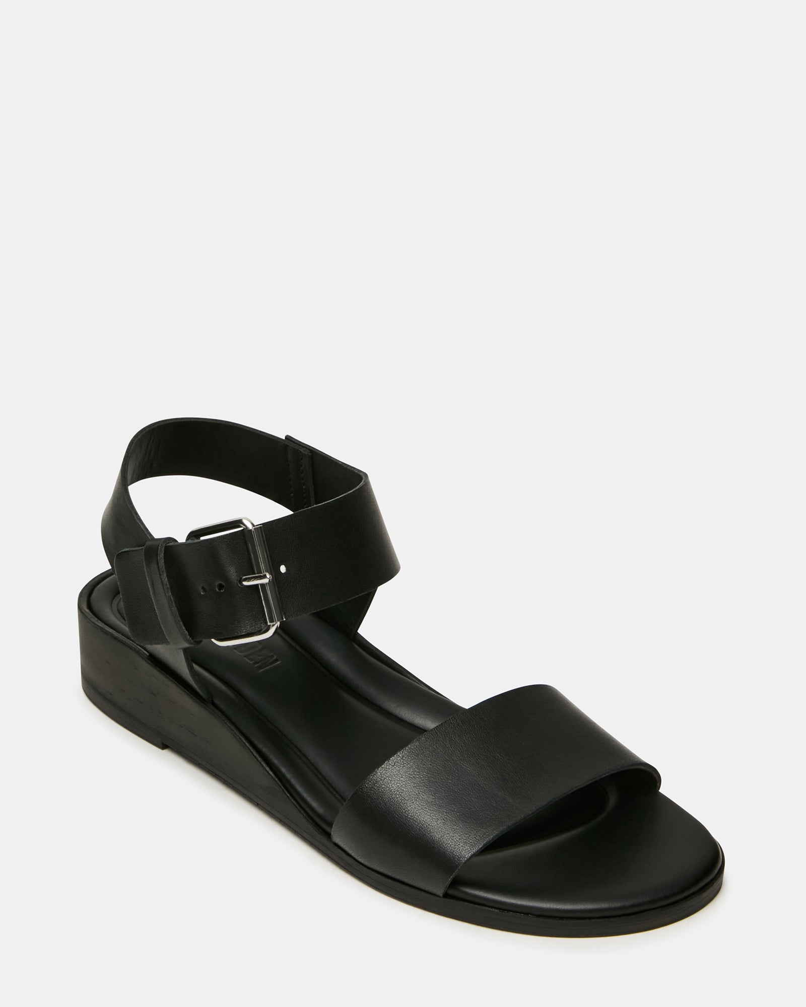 STEVEMADDEN_SHOES_VAEDA_BLACK-LEATHER_02.jpg