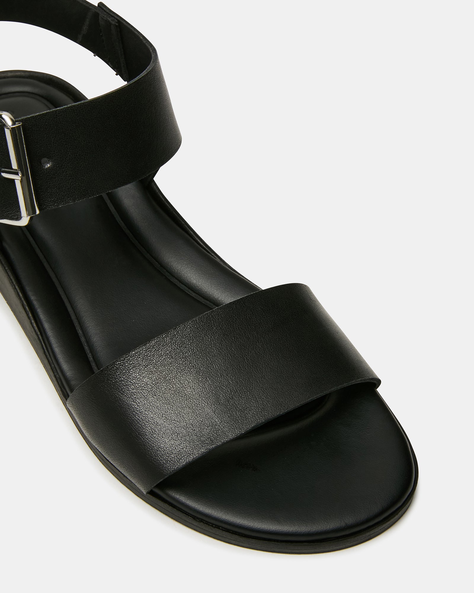 STEVEMADDEN_SHOES_VAEDA_BLACK-LEATHER_05.jpg