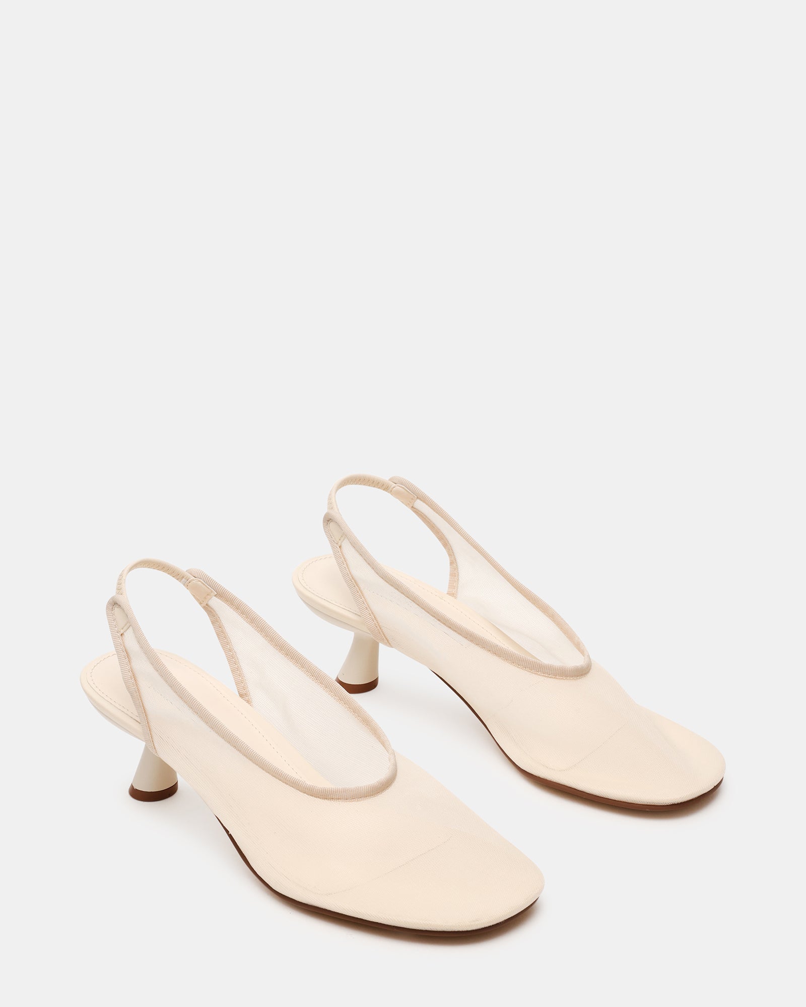STEVEMADDEN_SHOES_XTRA_BONE02.jpg
